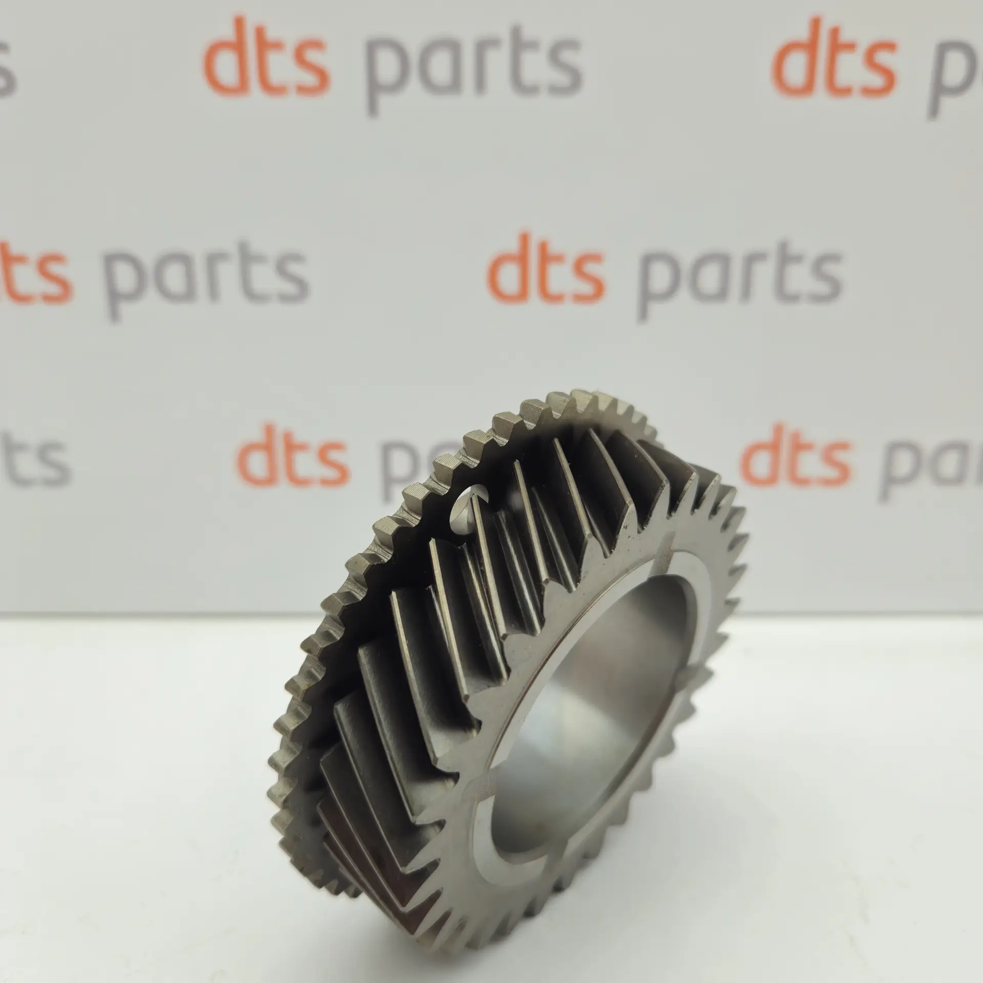 OEM Mitsubishi 2528A186 – 4th gear input