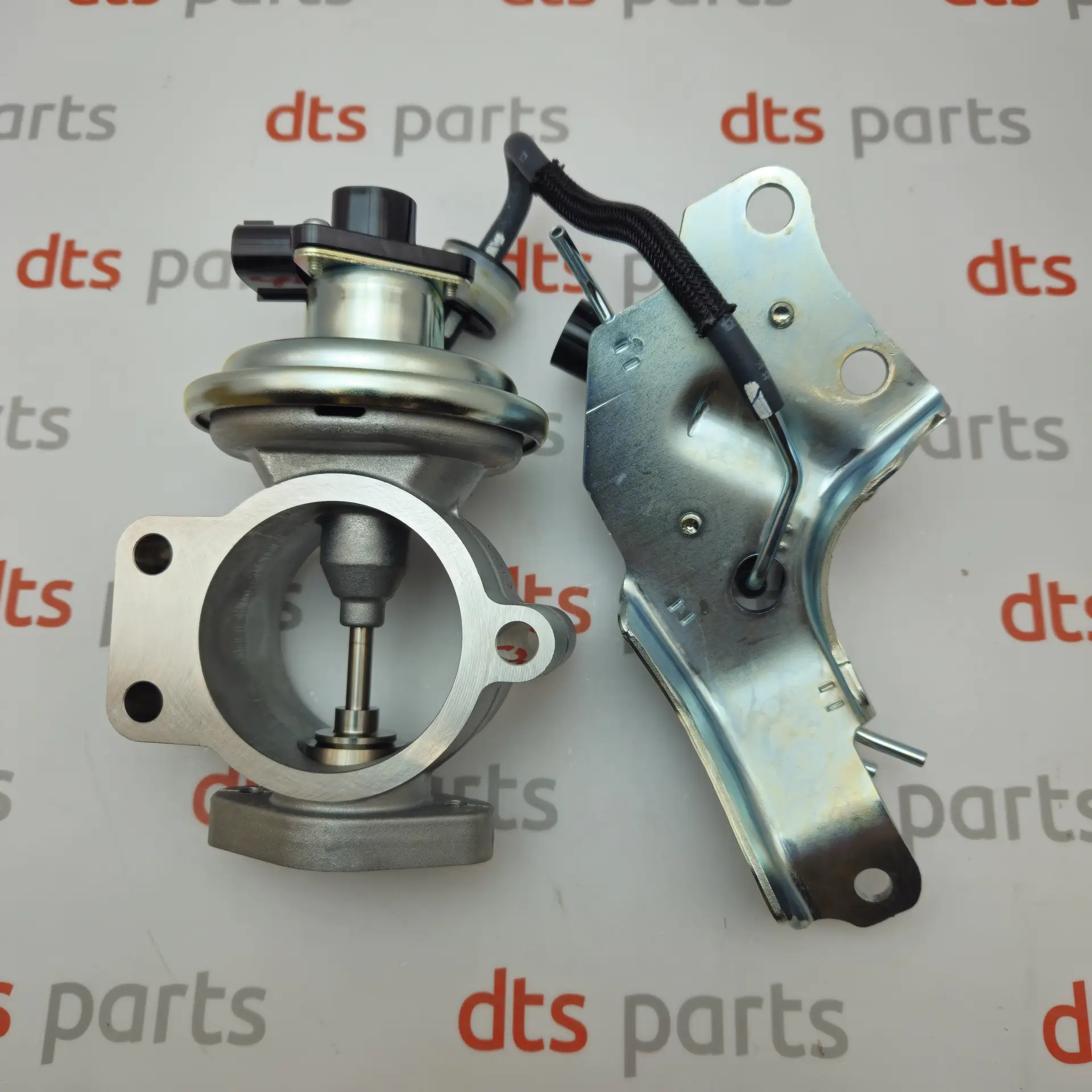 OEM Toyota/Lexus 2580030120 – Electric EGR valve