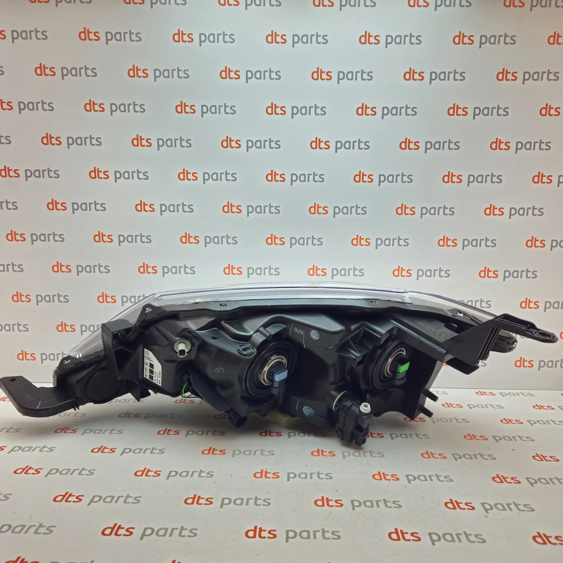 OEM Nissan 260103ZL0A – Front right headlight