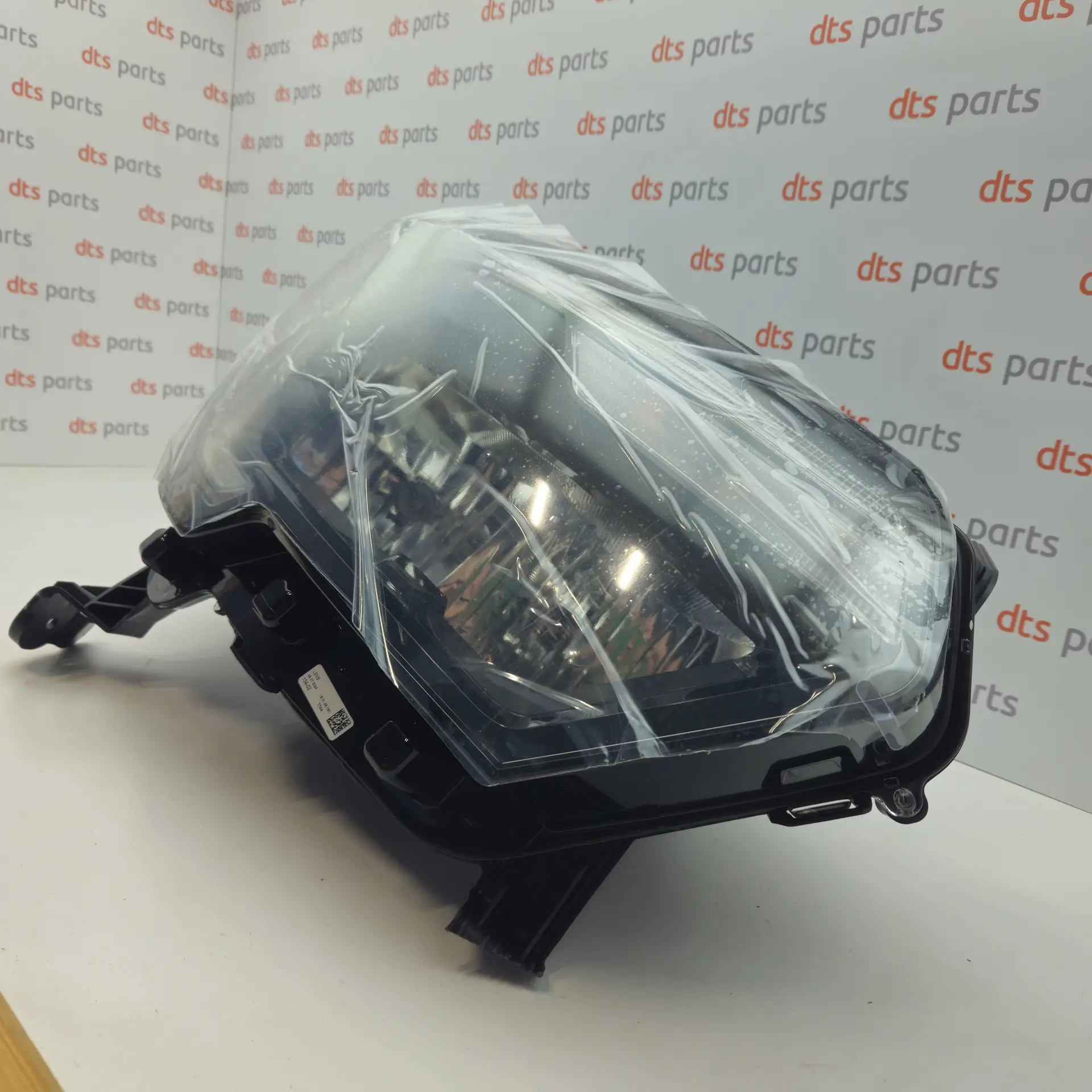 OEM Renault 260105567R – Front, right healight