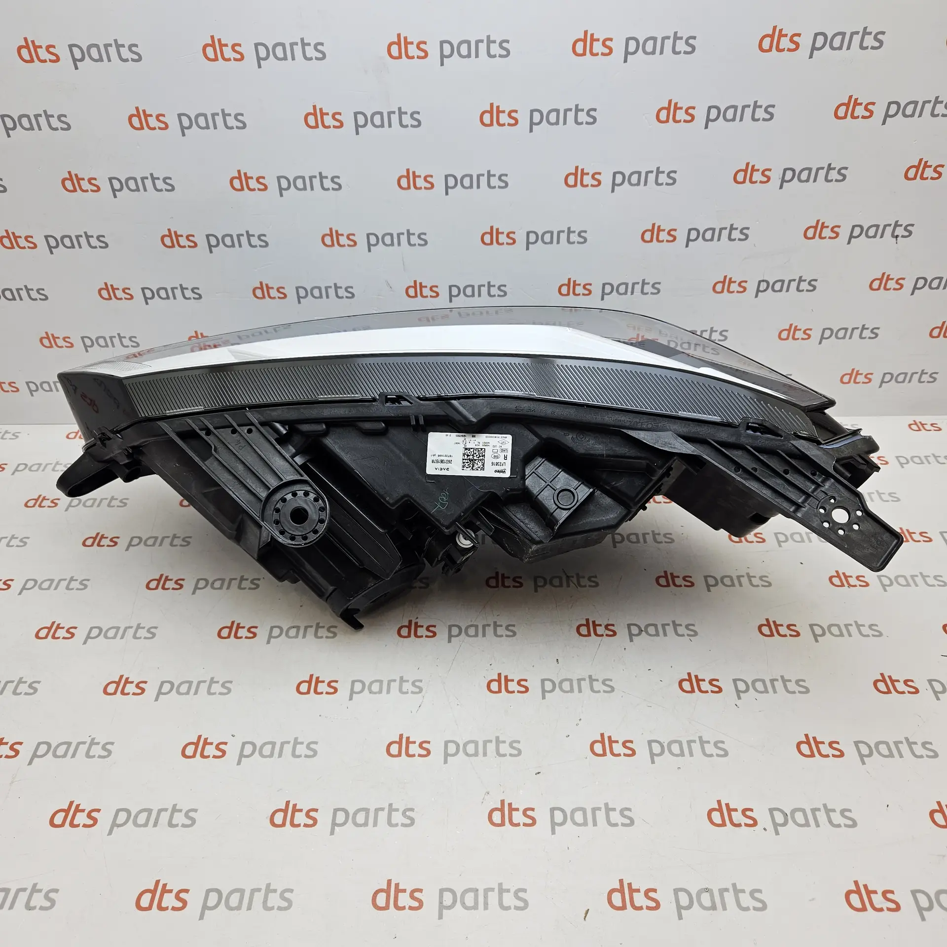 OEM Dacia 260106197R – Right front full LED headlight assembly