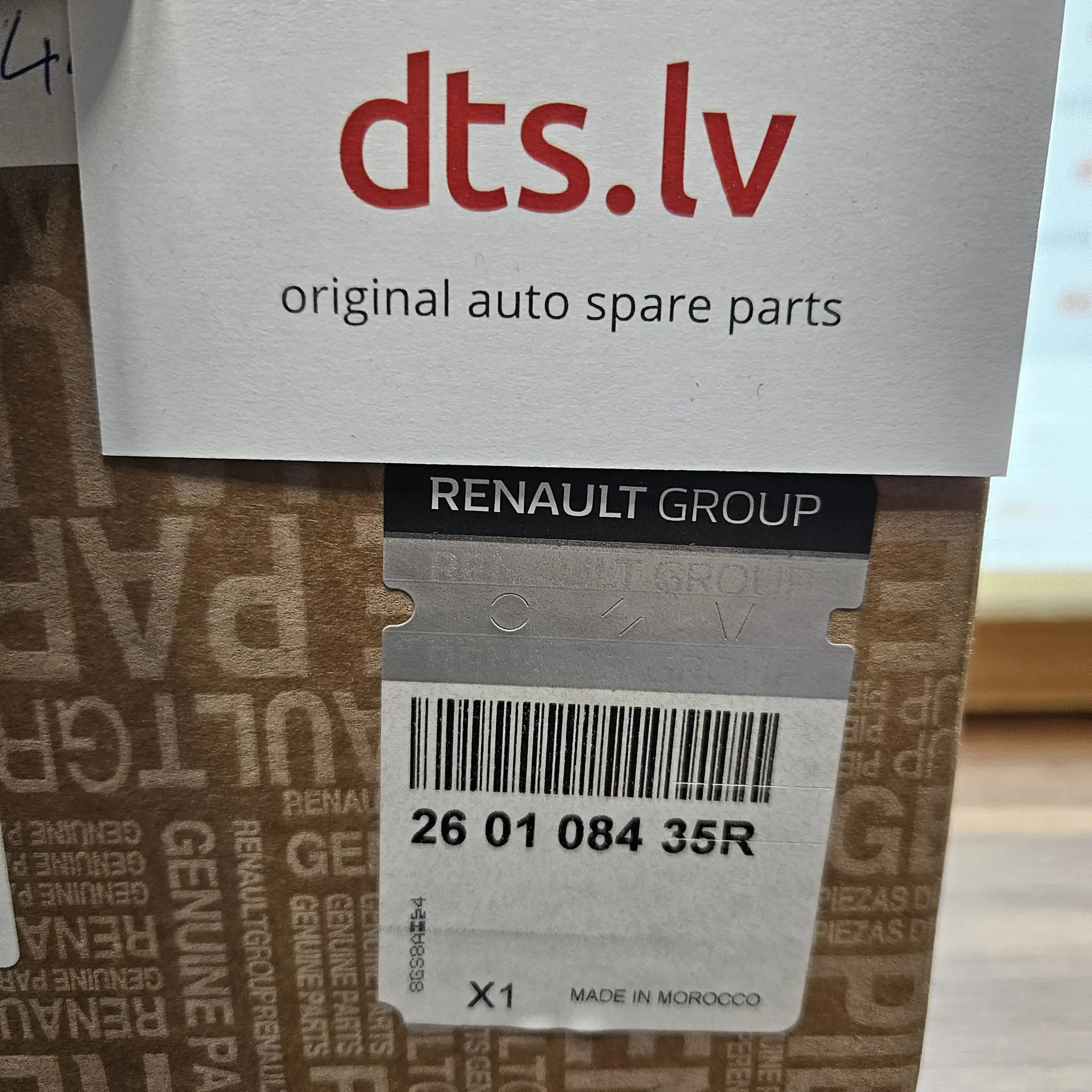 OEM Renault 260108435R – Right front halogen headlight assembly