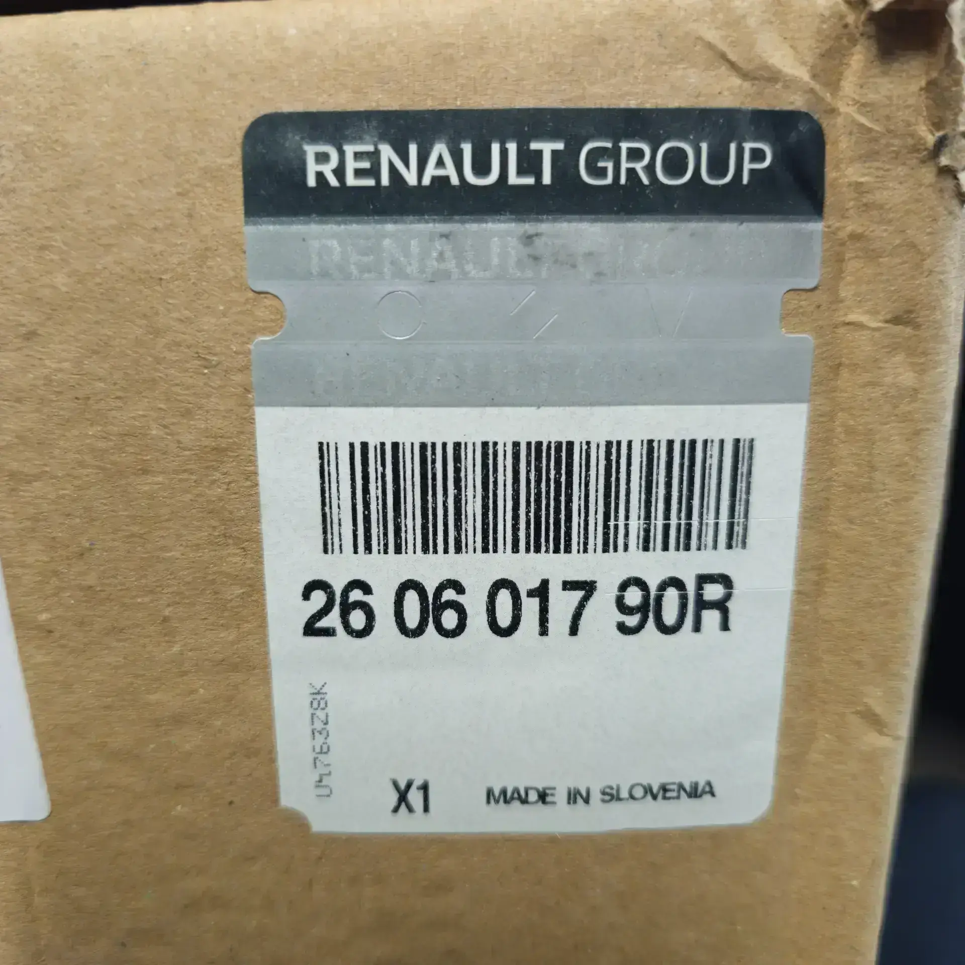 OEM Renault 260601790R – Front left LED headlight