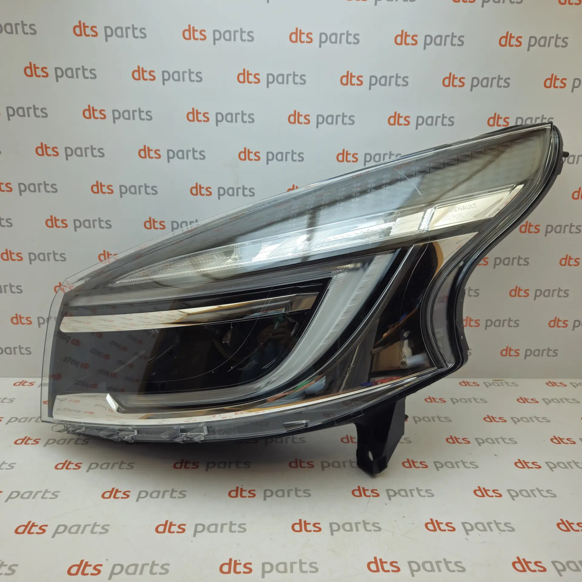 RENAULT 260602422R