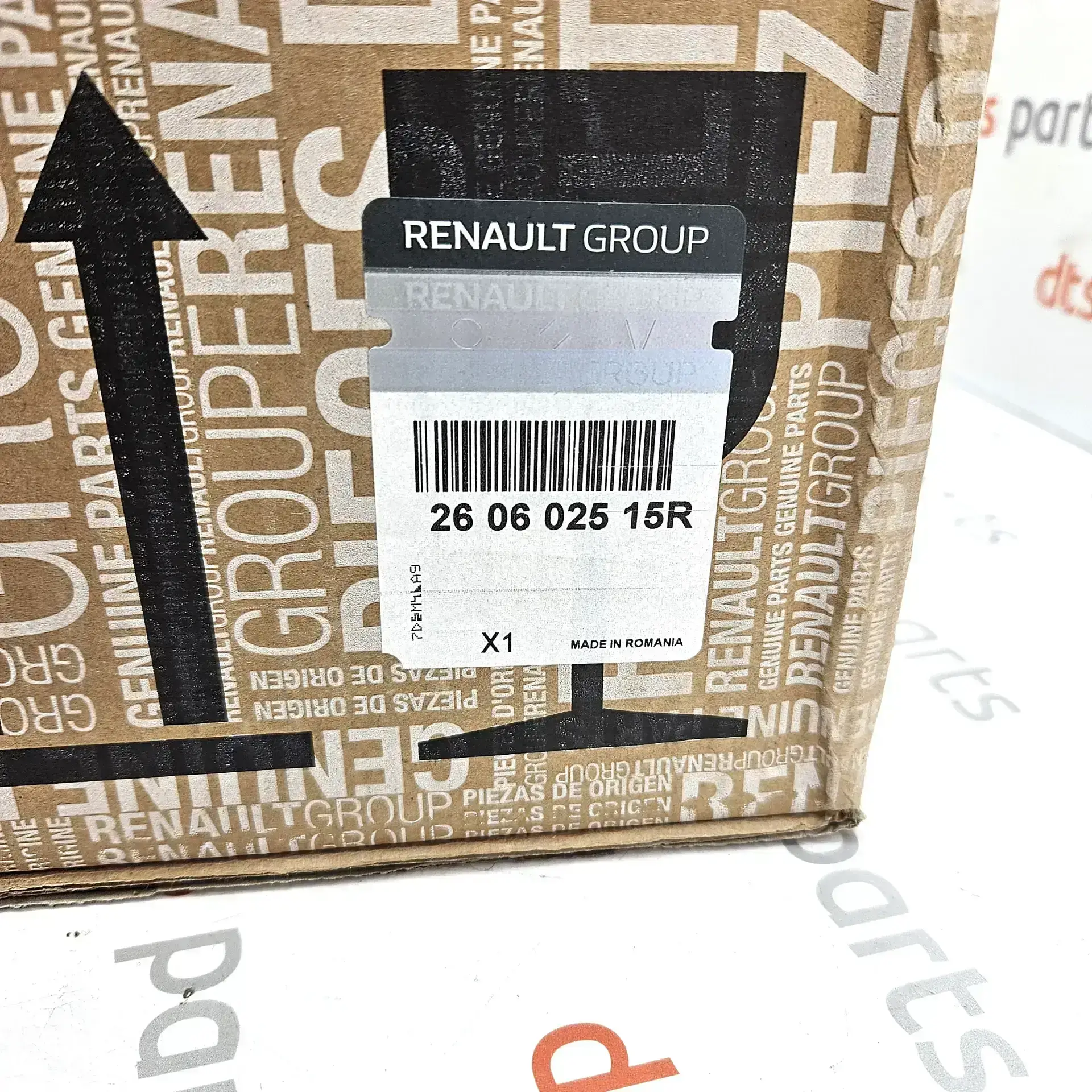 OEM Renault 260602515R – Left headlight