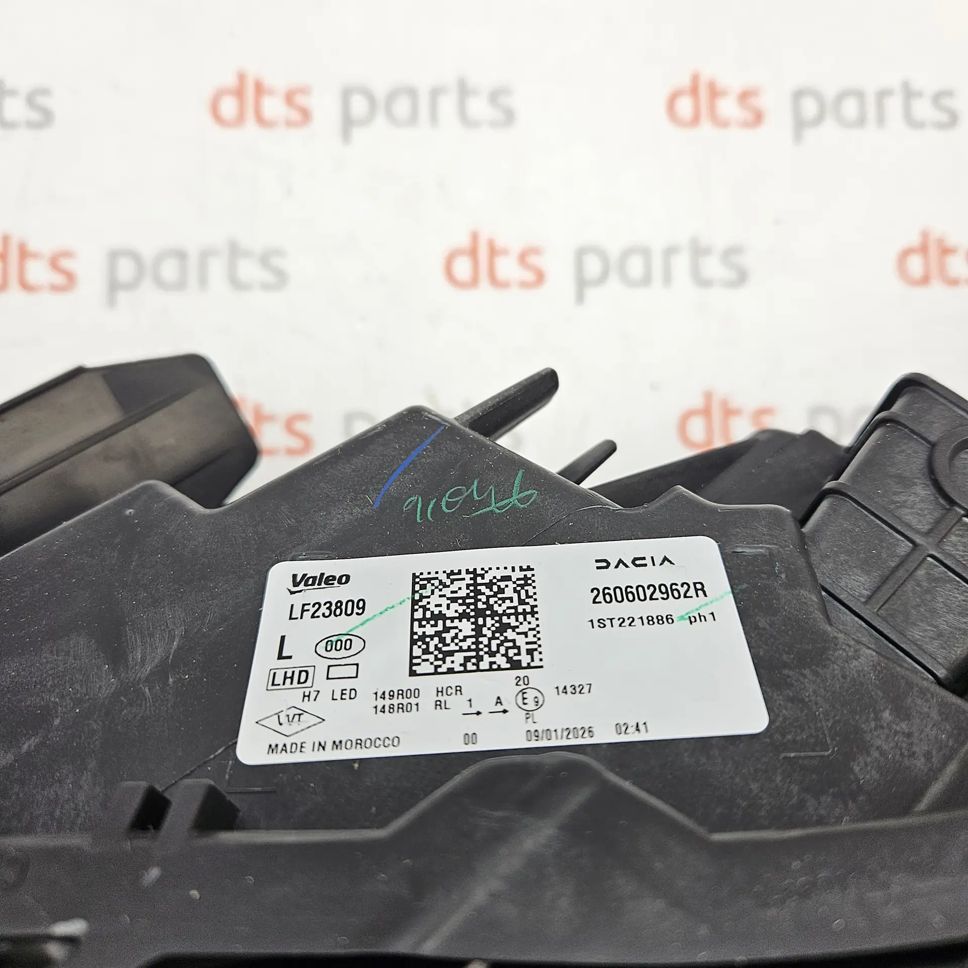 OEM Dacia 260602962R – Left front full LED headlight assembly