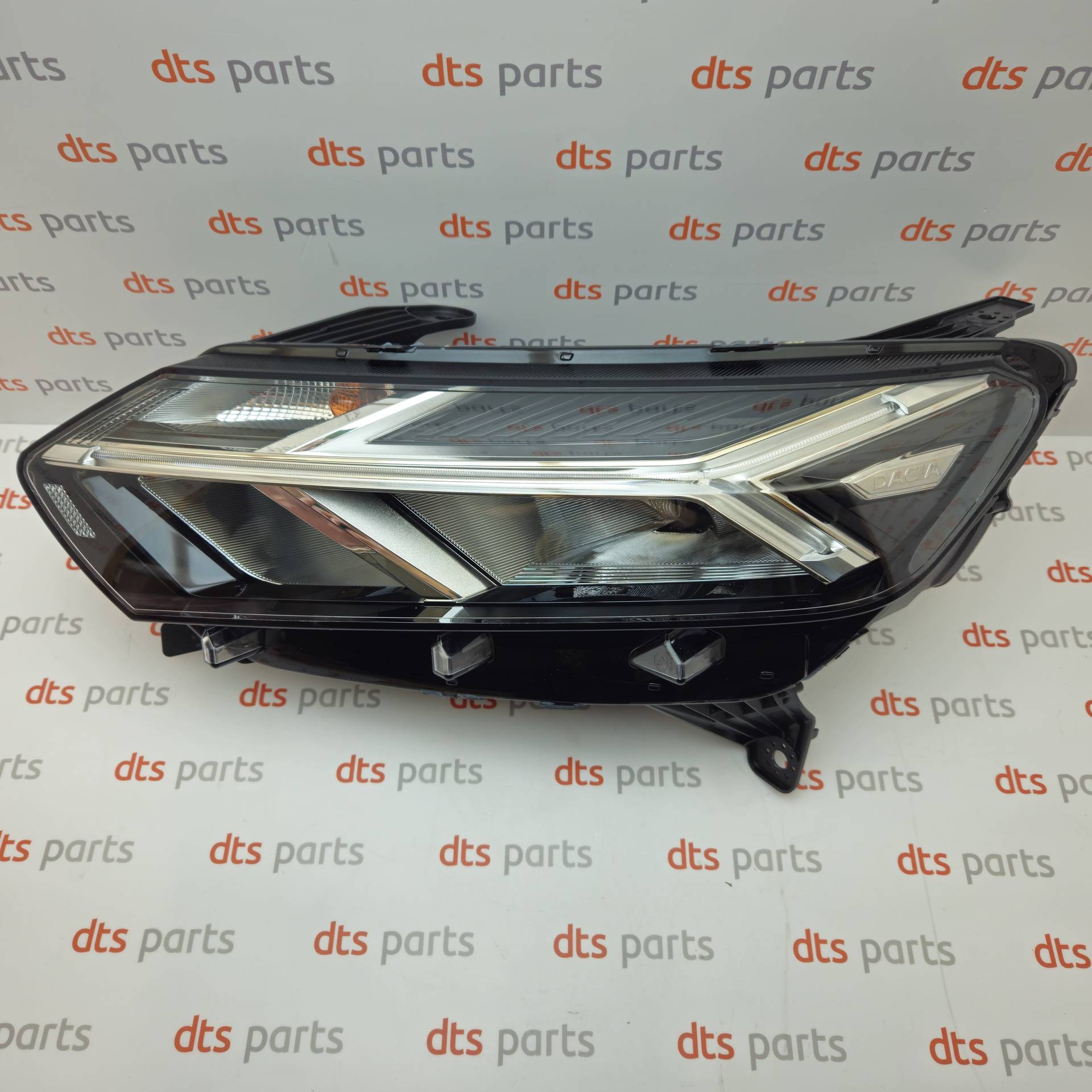 OEM Renault 260606033R – Front left headlight