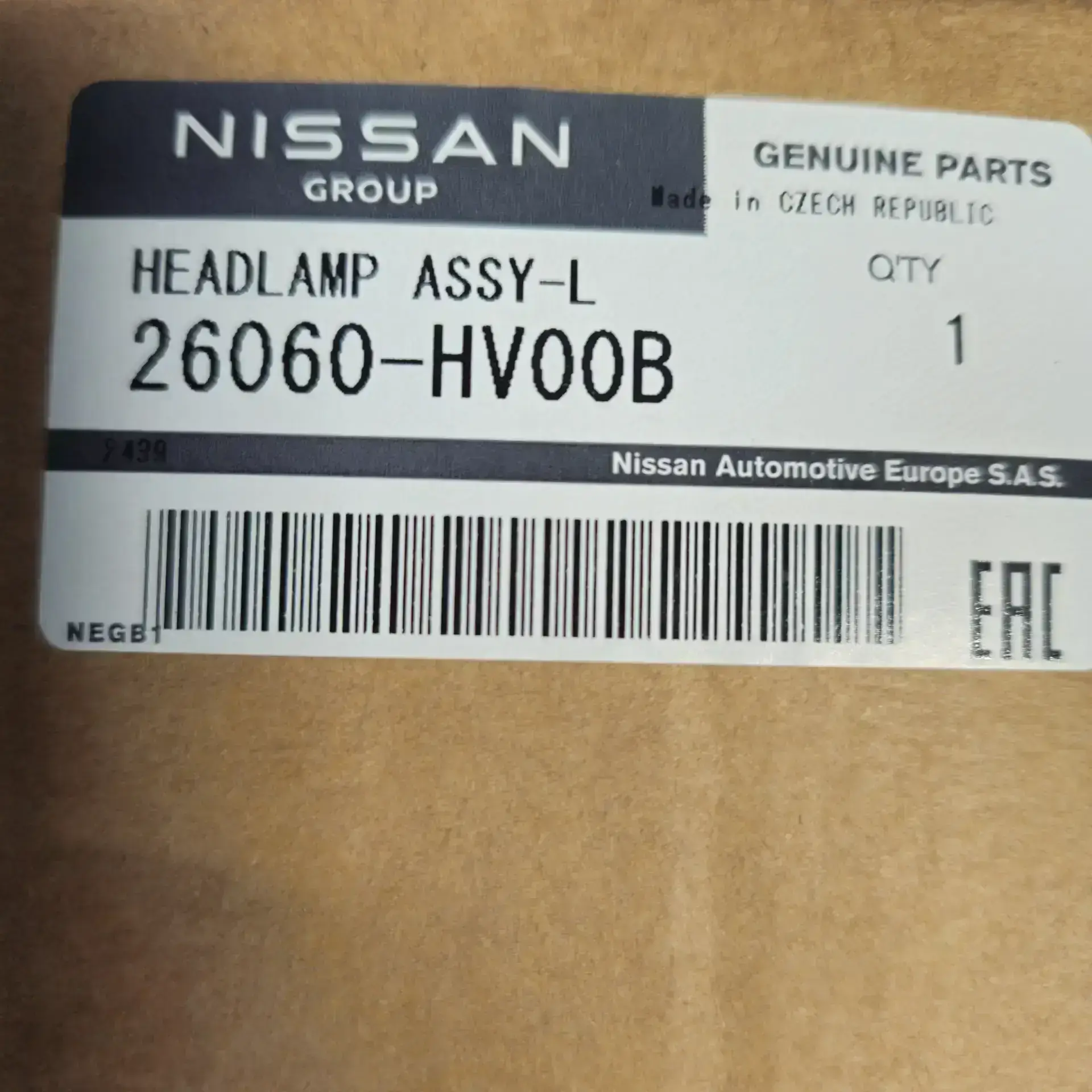 OEM Nissan/Infiniti 26060HV00B – Front left headlight
