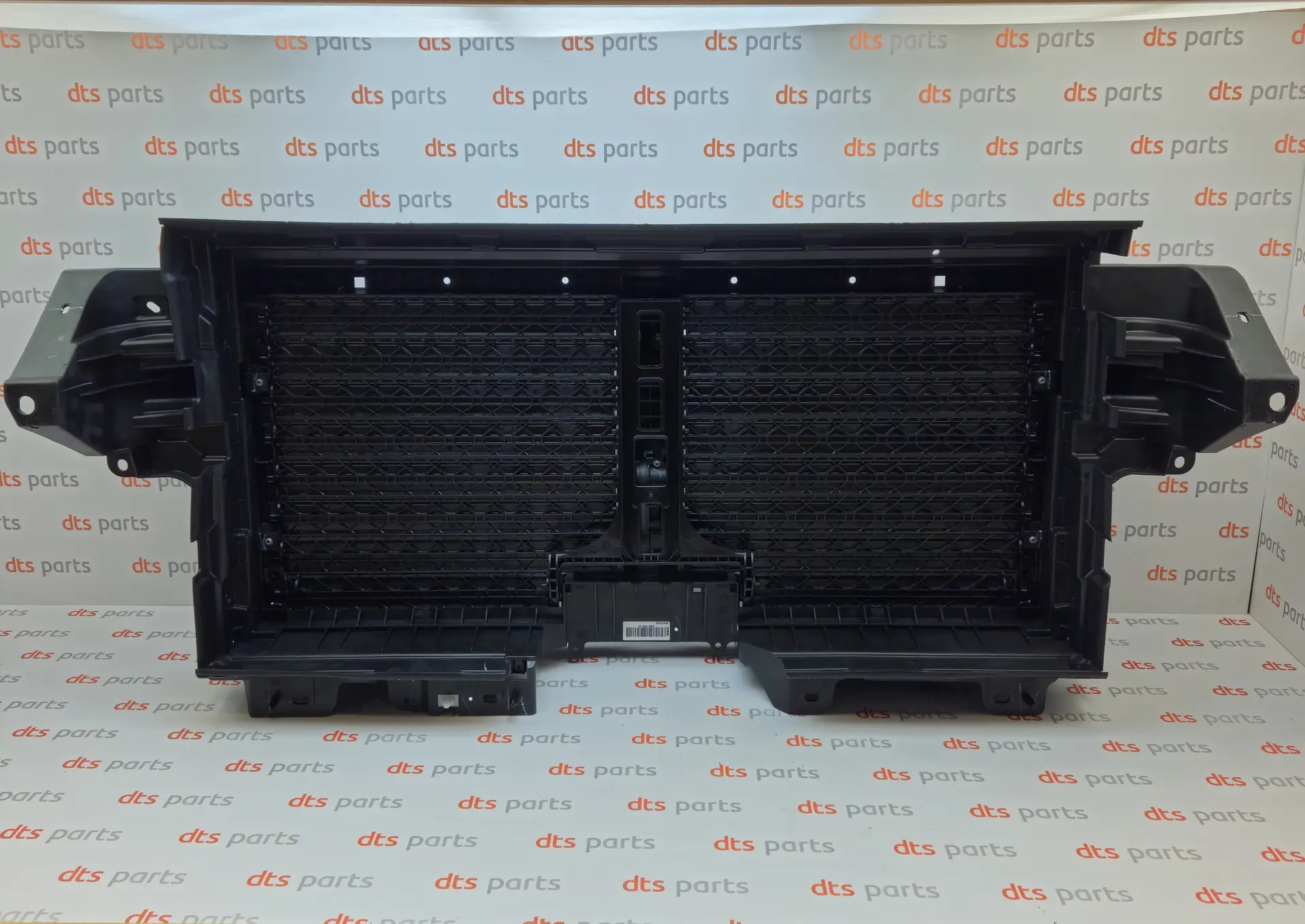 OEM Ford 2625270 – Radiator air duct with shutter