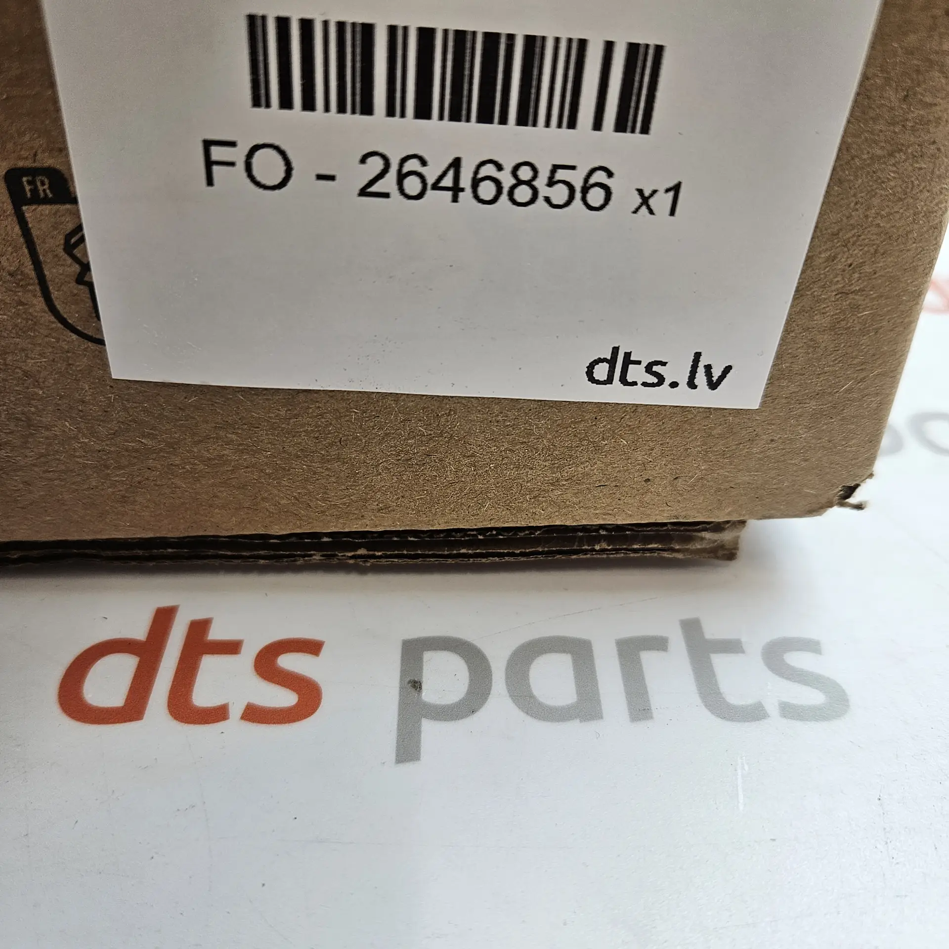 OEM Ford 2646856 – OE Ford Complete Camshaft Kit (also known as a cylinder head cover or camshaft timing chain kit) designed for the 1.5 EcoBlue / BlueHDi diesel engine (DV5R 16V).