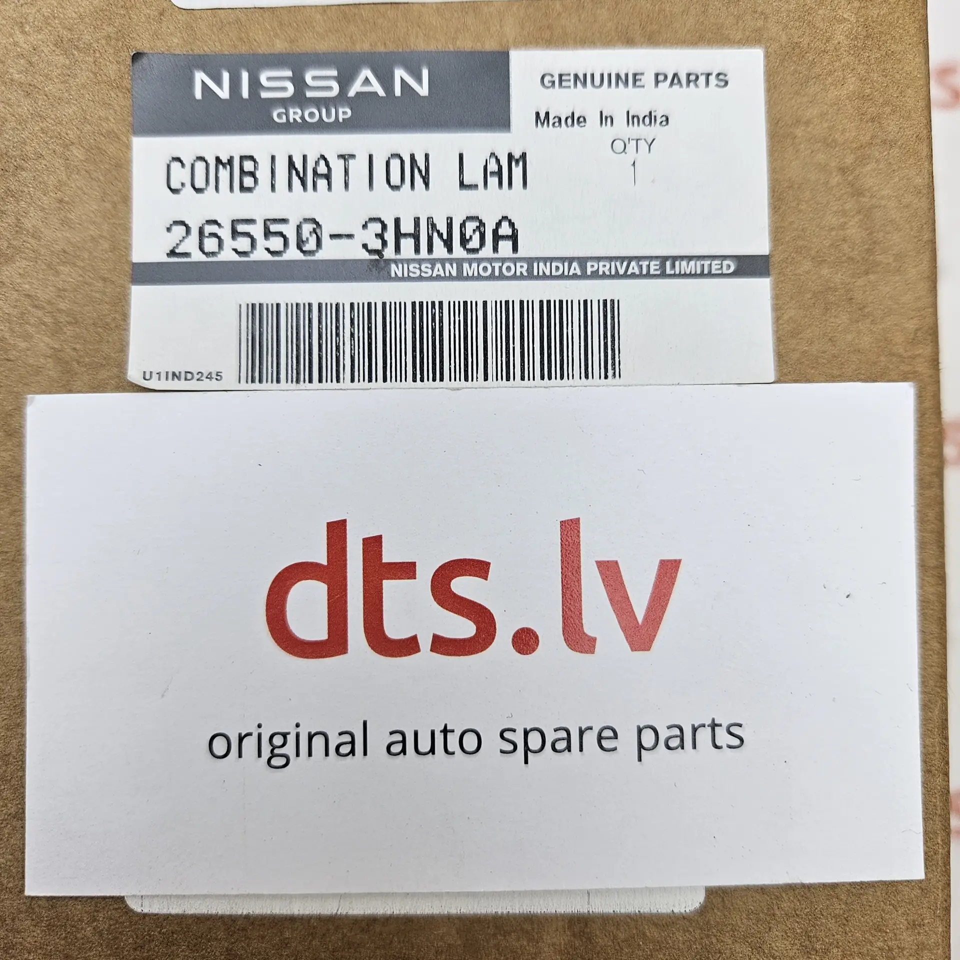 OEM Nissan 265503HN0A – Rear combination tail light assembly right-hand side
