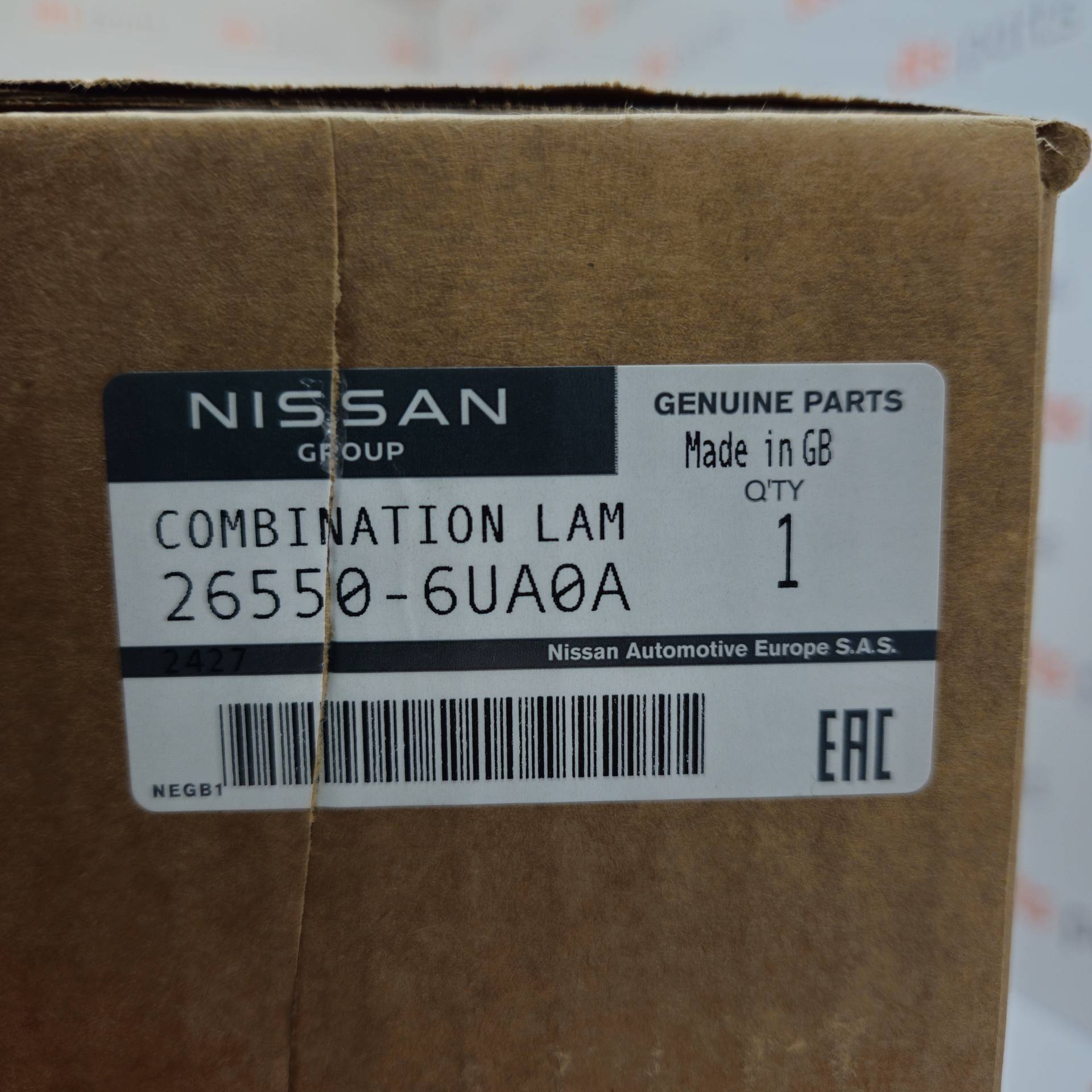 OEM Nissan/Infiniti 265506UA0A – Right outer taillight