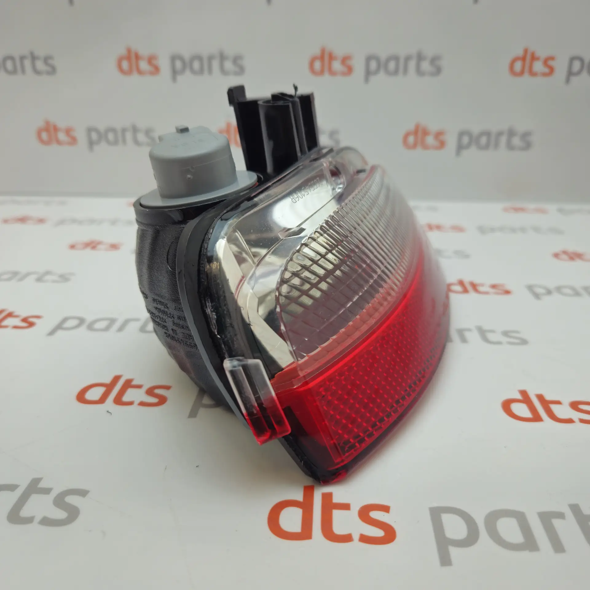 OEM Renault 265545106R – Rear reverse light