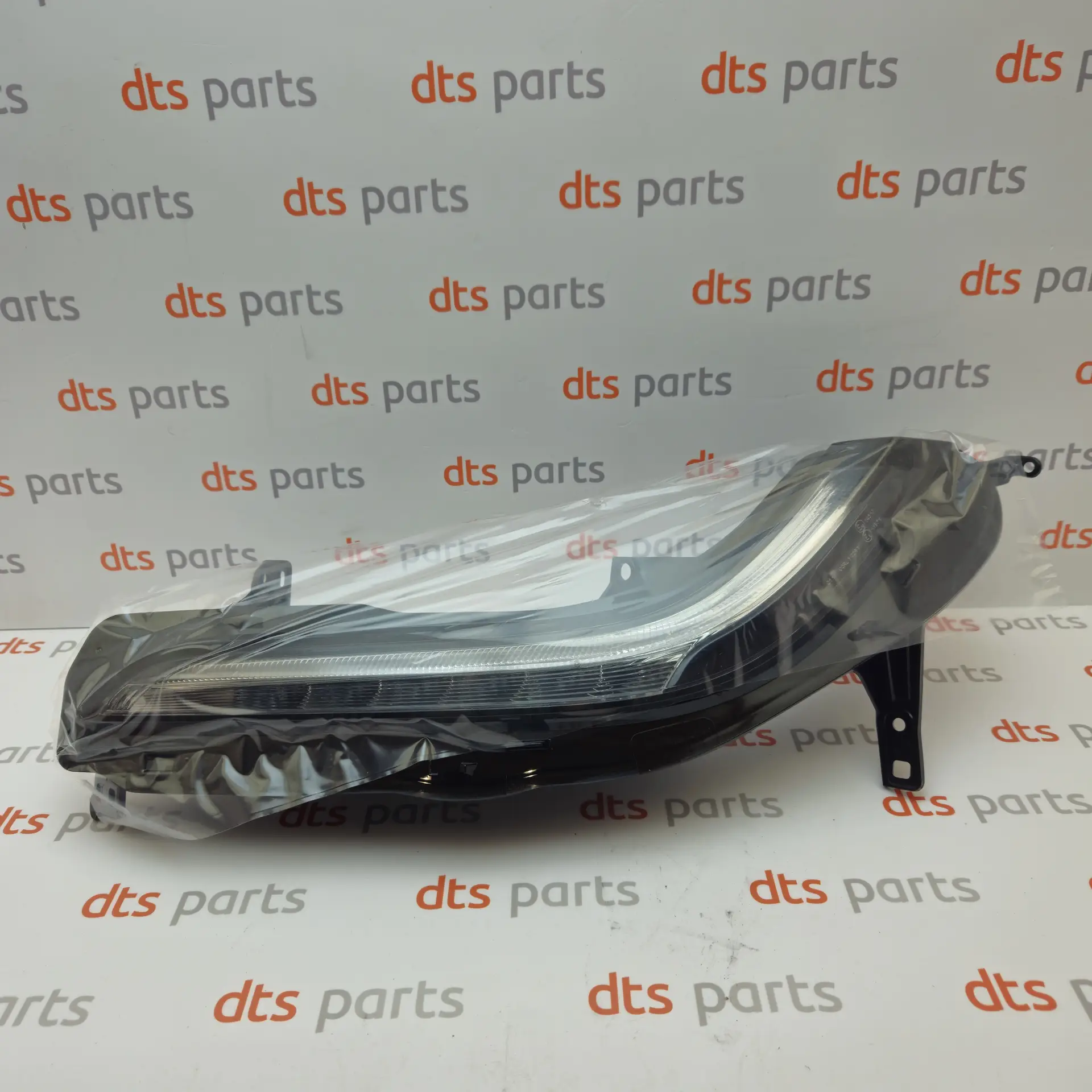 OEM Renault 266056053R – Front left daytime running LED light