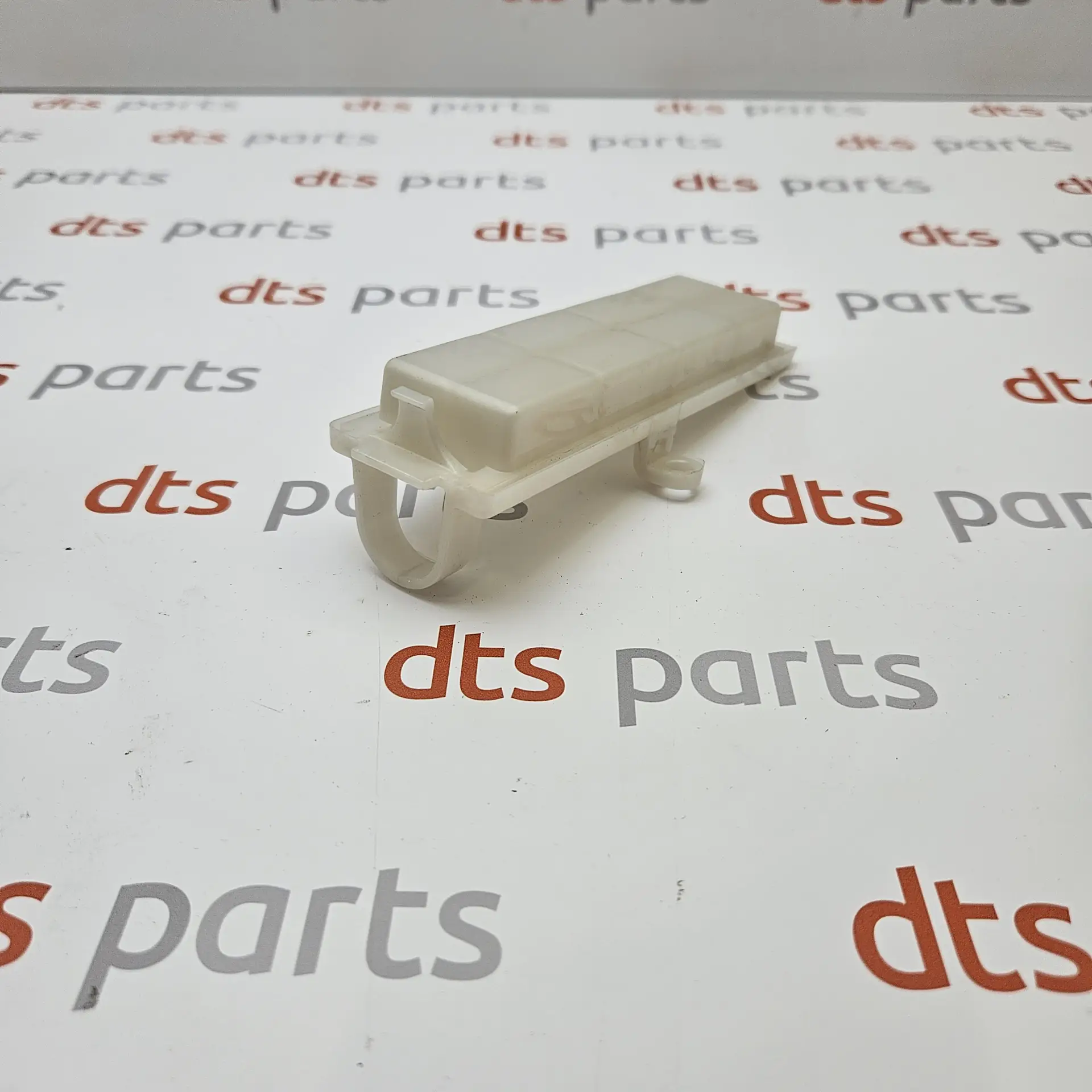 OEM Nissan 272B34BA0A – Cabin air filter access cover cap left-hand side
