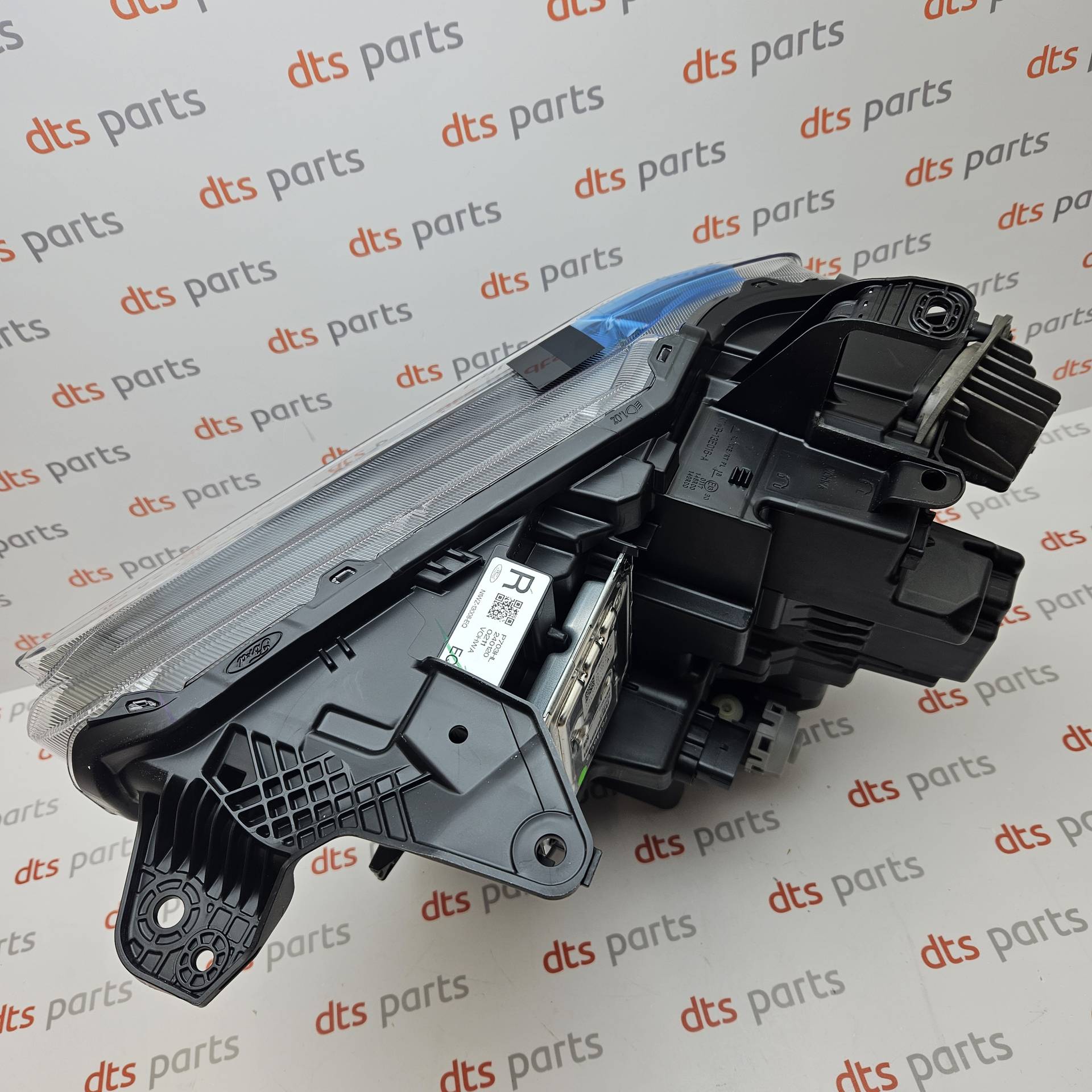 OEM Ford 2744261 – Front right LED headlight