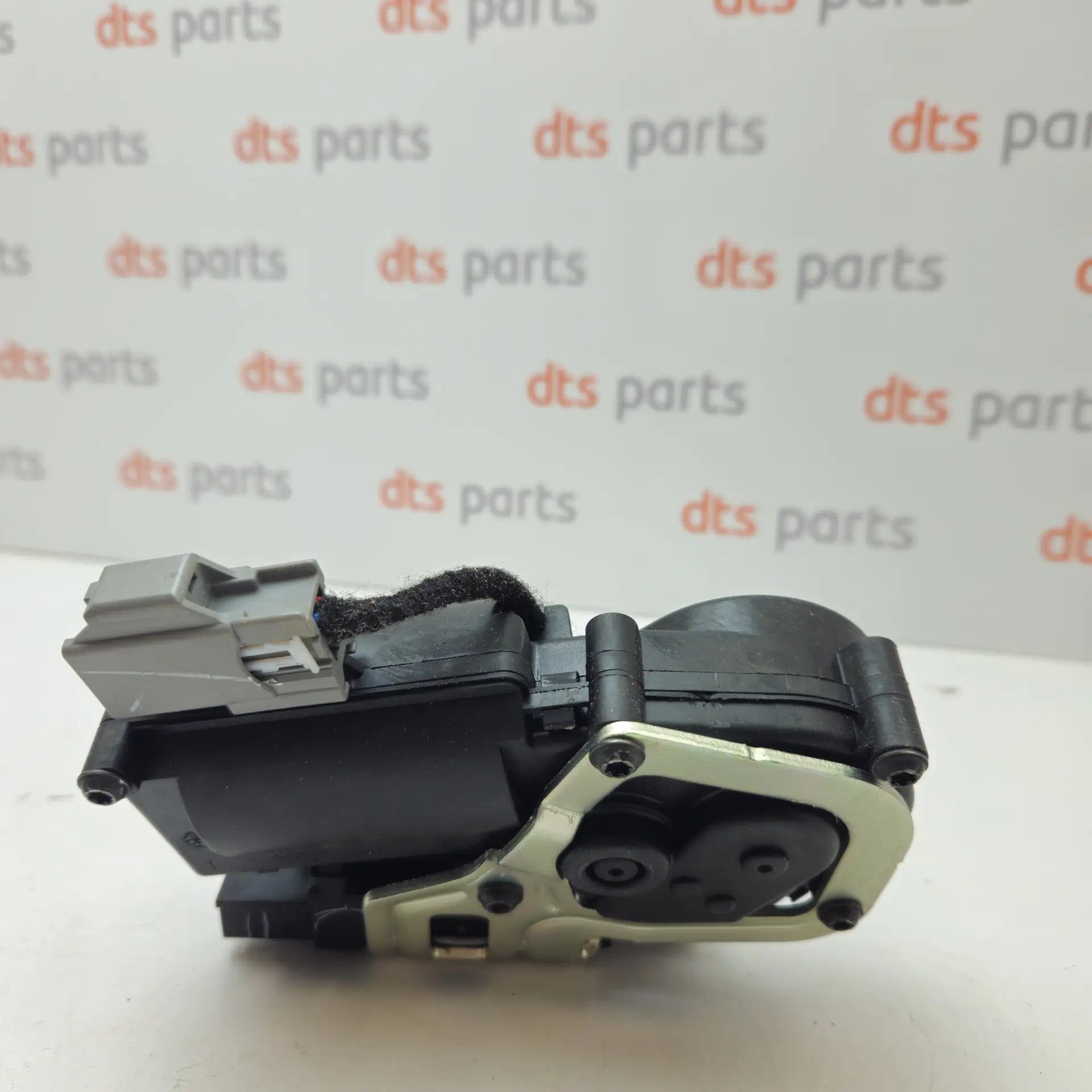 OEM Ford 2789987 – 0