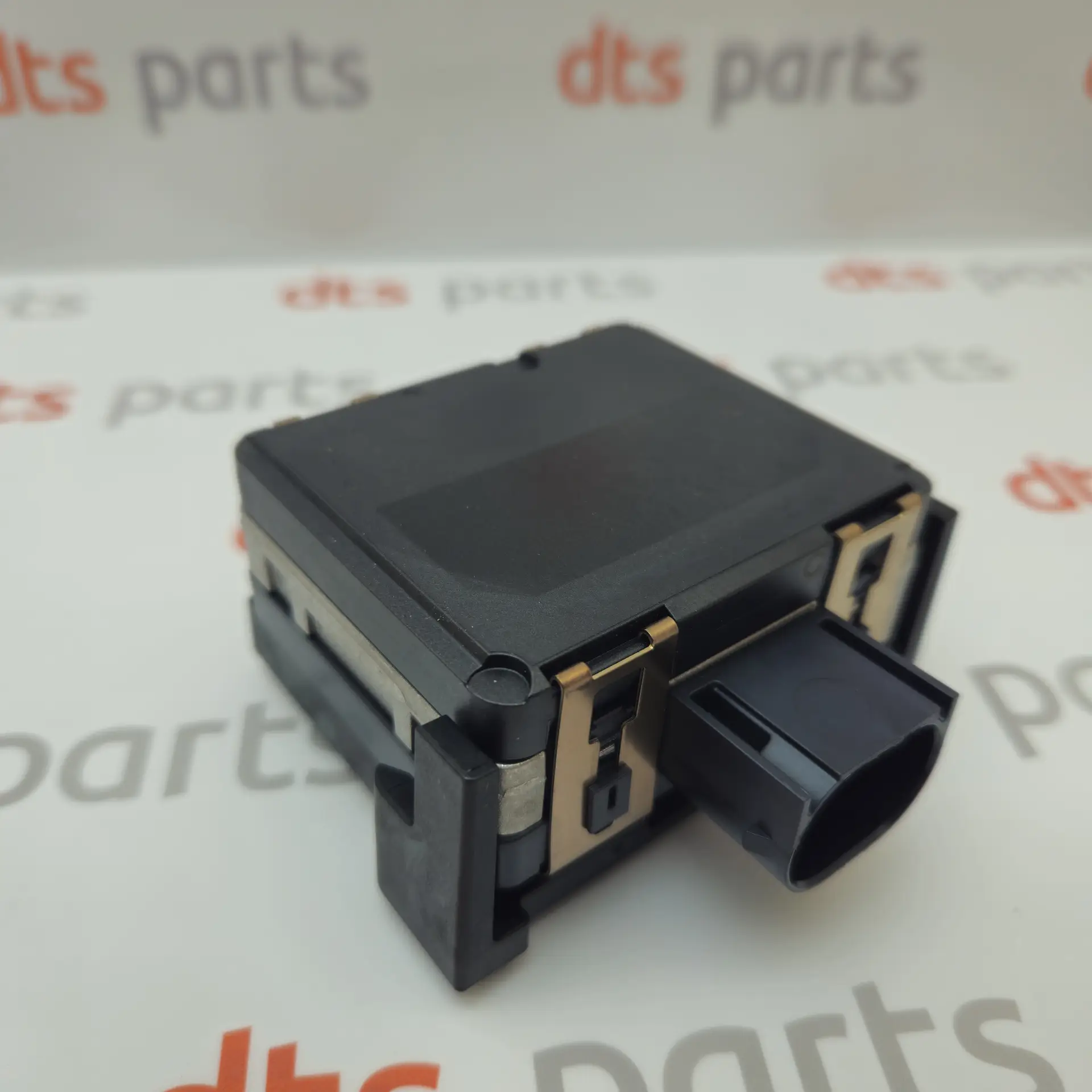 OEM Nissan/Infiniti 284384JC1B – Adaptive cruise control sensor