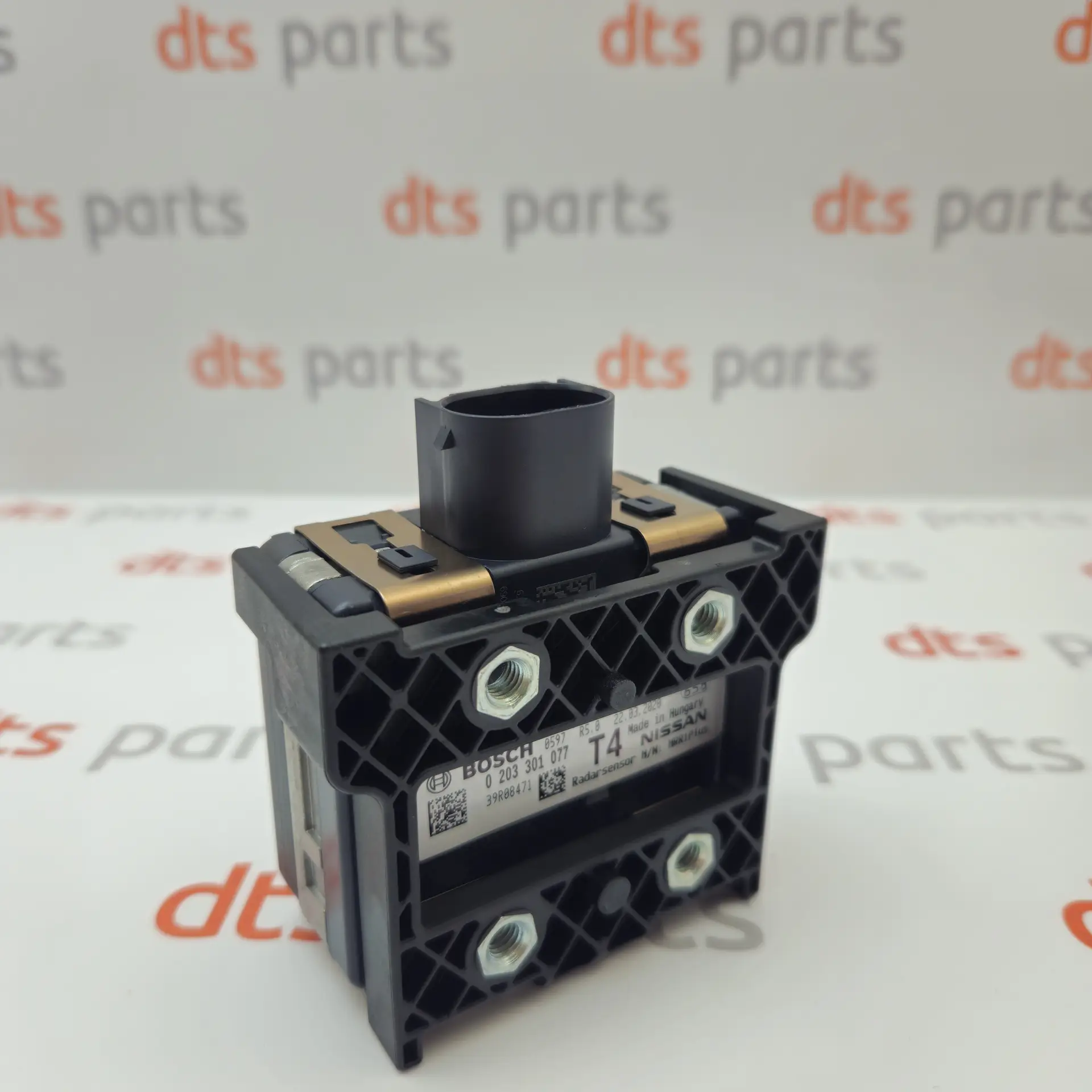 OEM Nissan/Infiniti 284384JC1B – Adaptive cruise control sensor