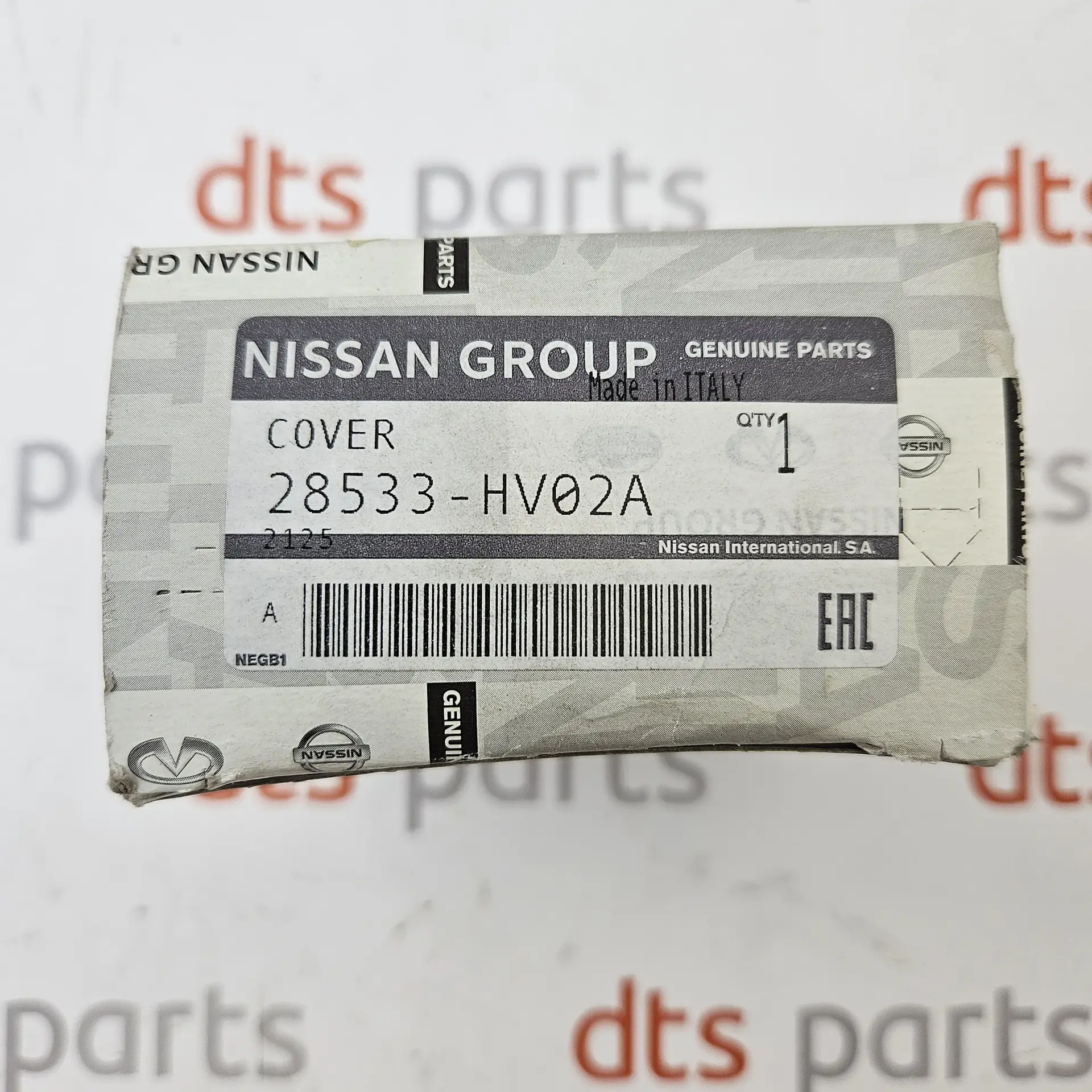 OEM Nissan 28533HV02A – Front left parking sensor retainer bezel bracket