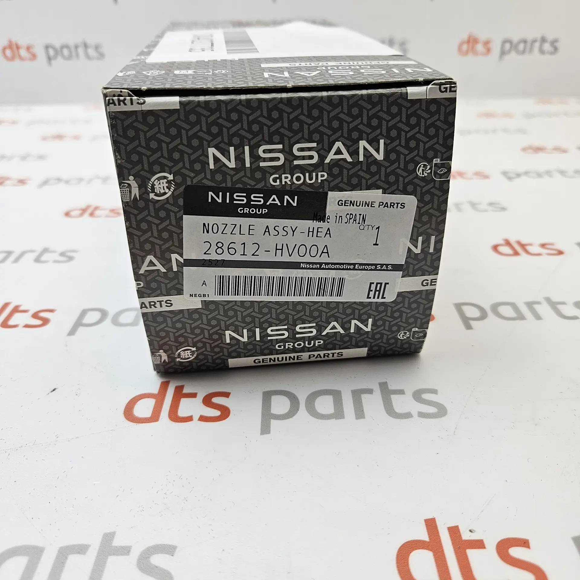 OEM Nissan 28612HV00A – Left headlight washer nozzle
