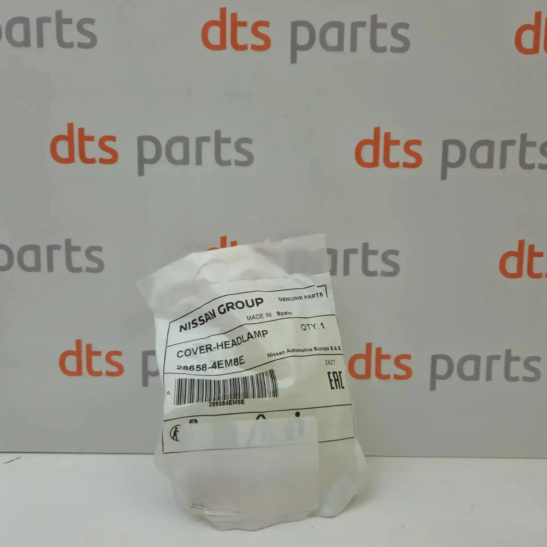 OEM Nissan/Infiniti 286584EM8E – Front right headlight washer nozzle cover
