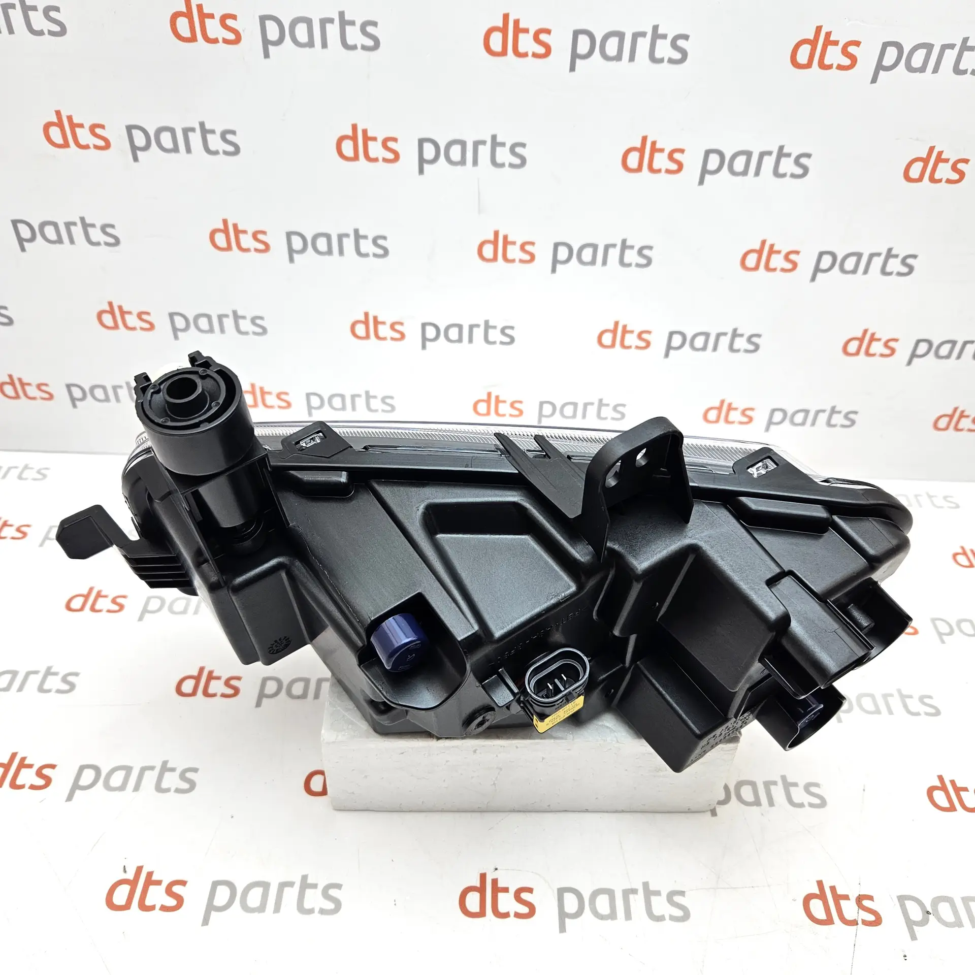 OEM VAG 2G0941661C – Left fog light lamp