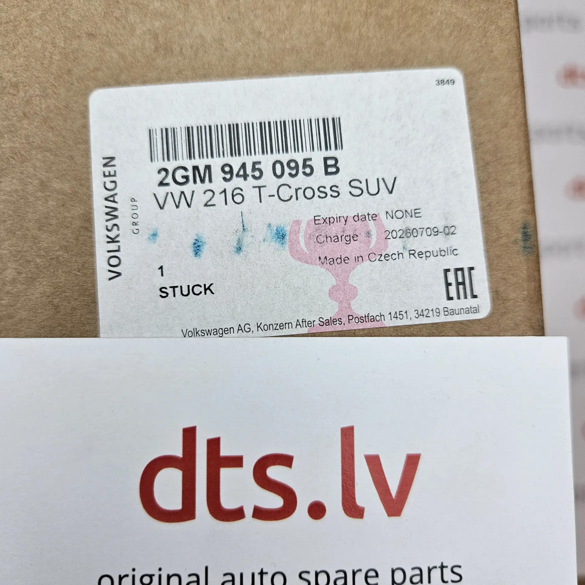 OEM VAG 2GM945095B – Rear outer tail light assembly left-hand side
