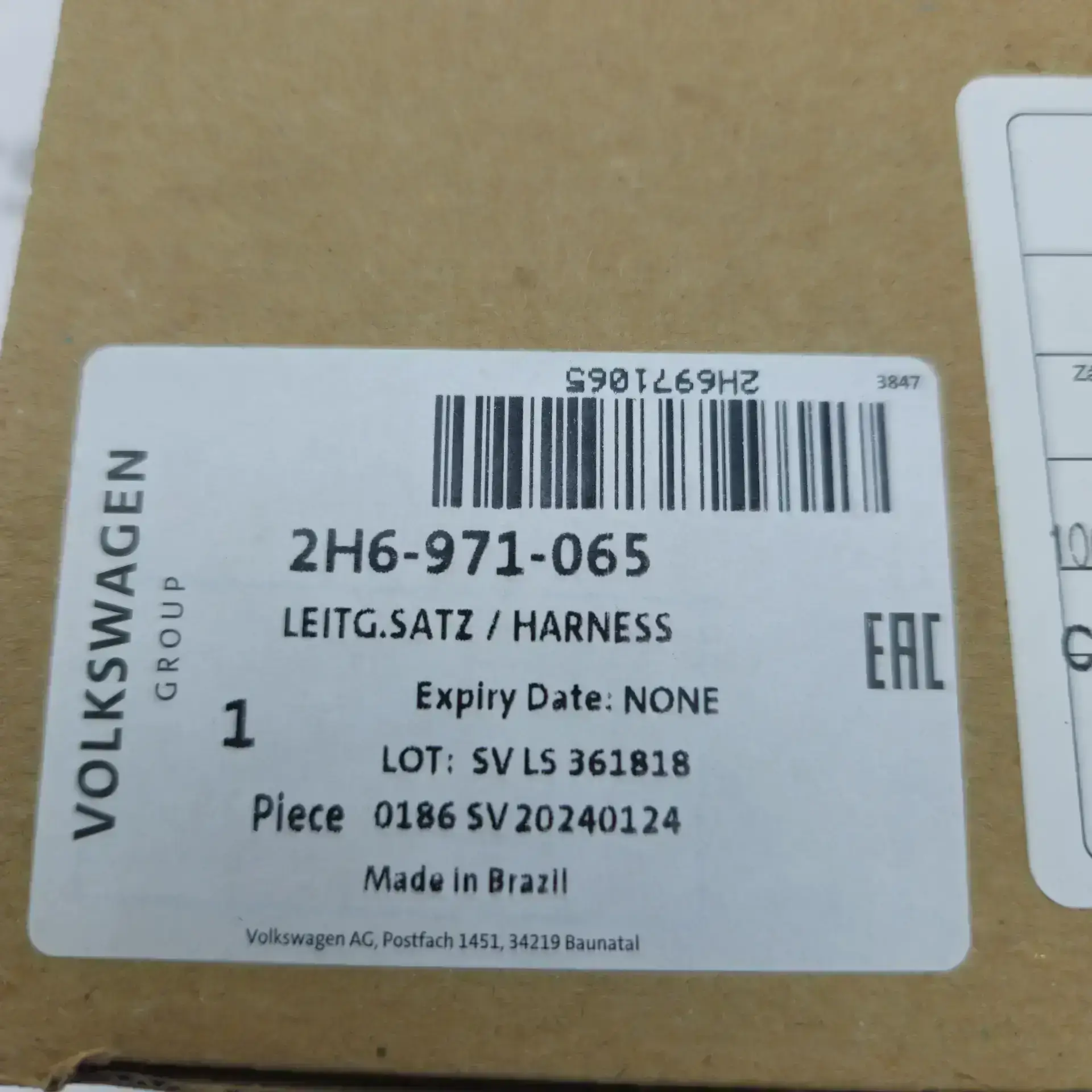 OEM Volkswagen 2H6971065 – Front bumper parking sensor wiring harness