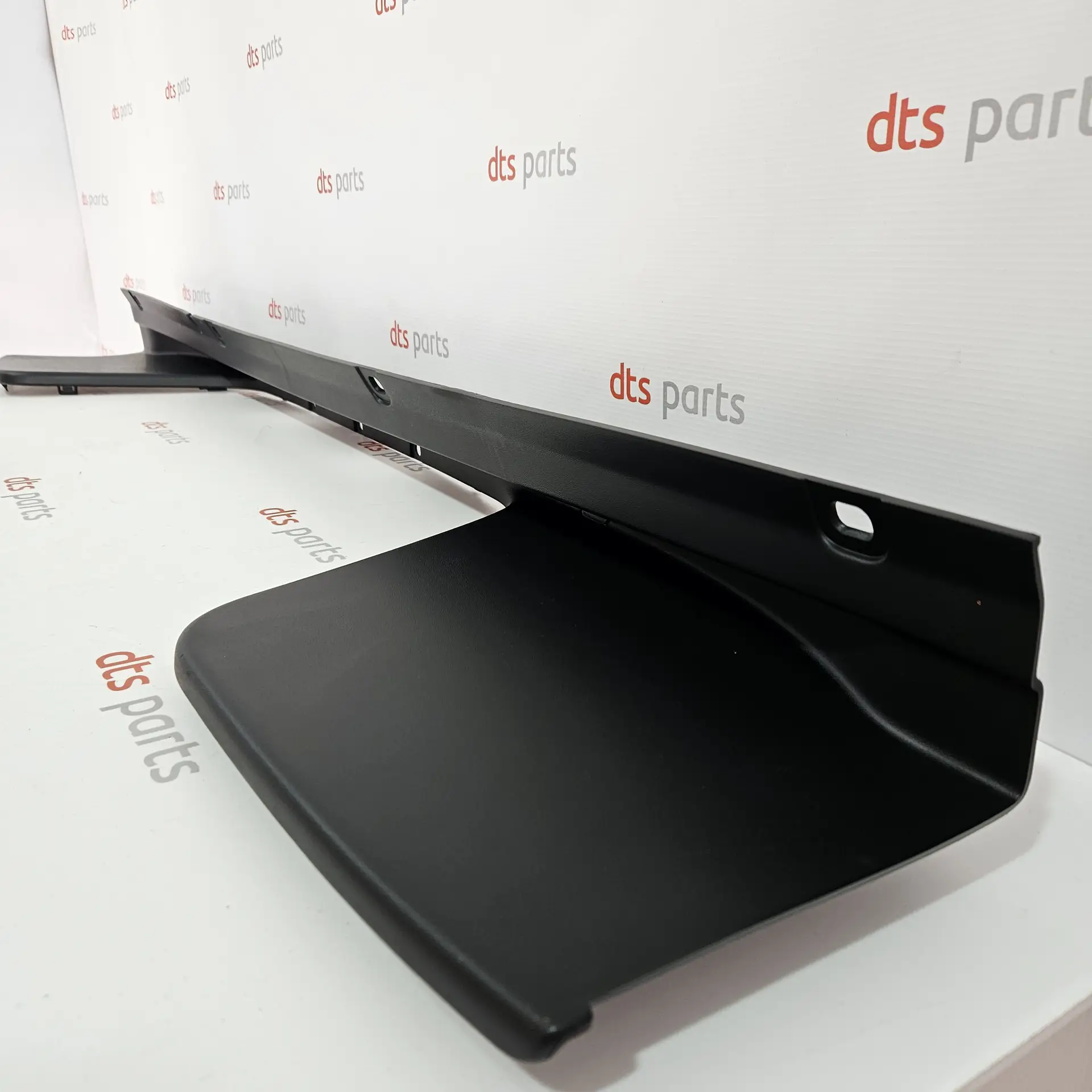 OEM Volkswagen 2H7807943C9B9 – Amarok Rear bumper lower part trim