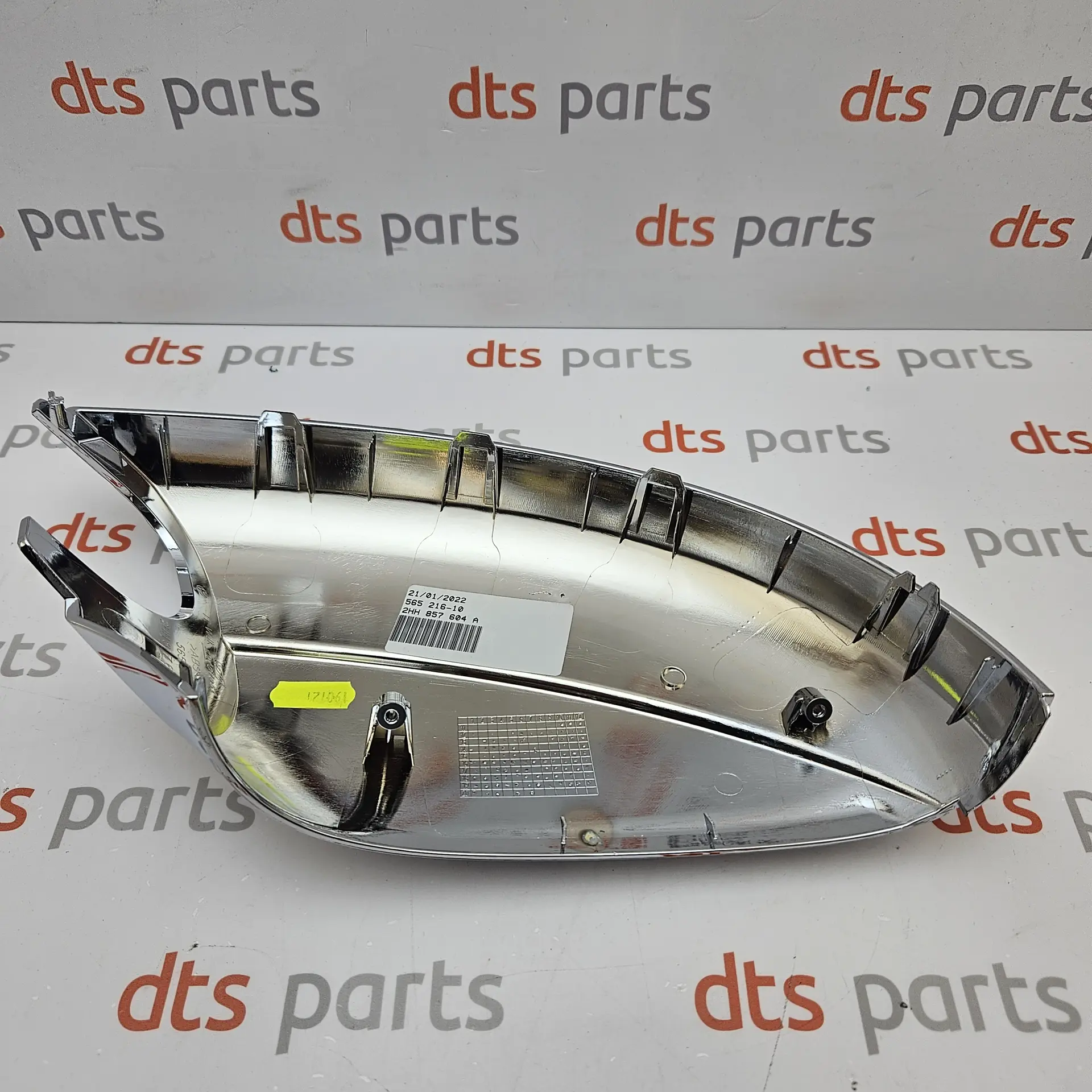 OEM VAG 2HH857604A2ZZ – Side Mirror Chromed Cover