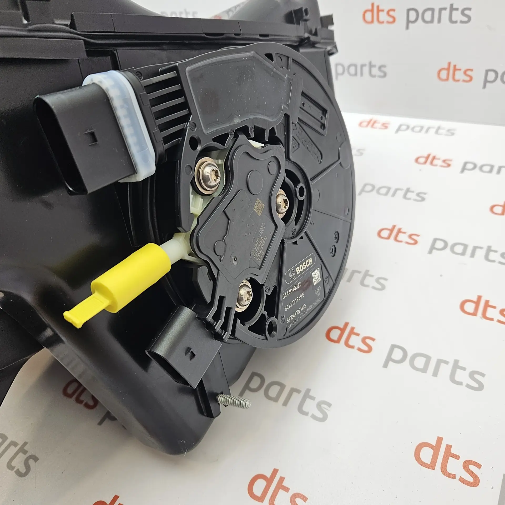 OEM VAG 2Q0131877K – Tank AdBlue