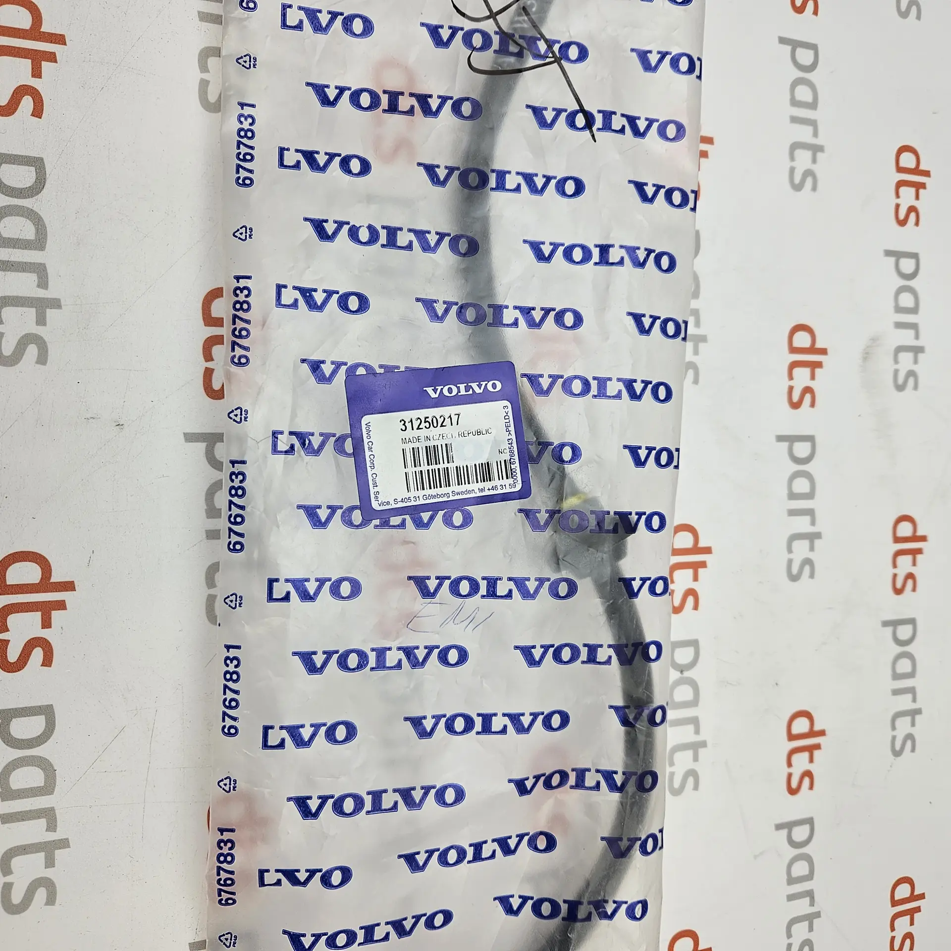 OEM Volvo 30779879 – Engine bonnet release cable