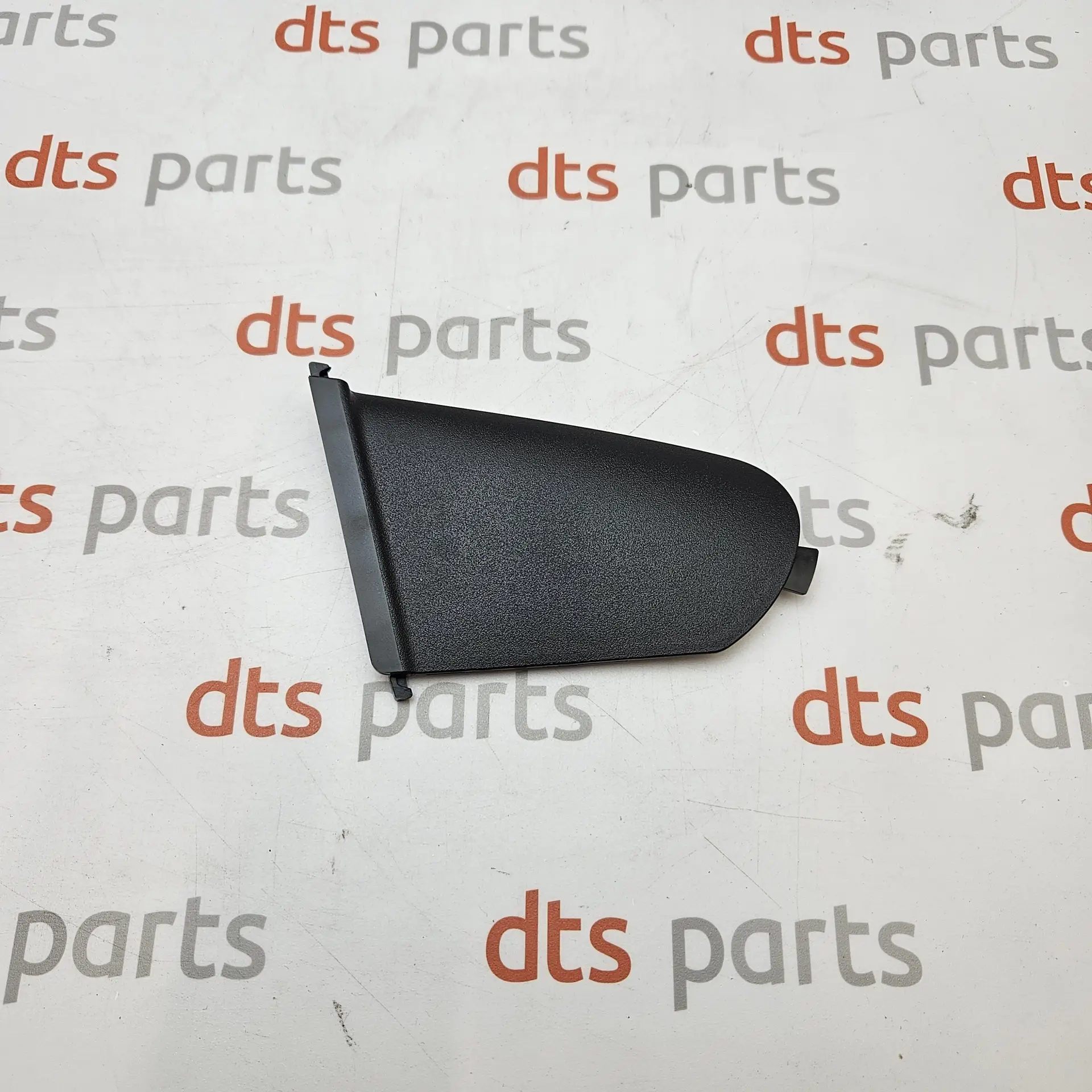 OEM Volvo 31217290 – Left rear view mirror trim ring