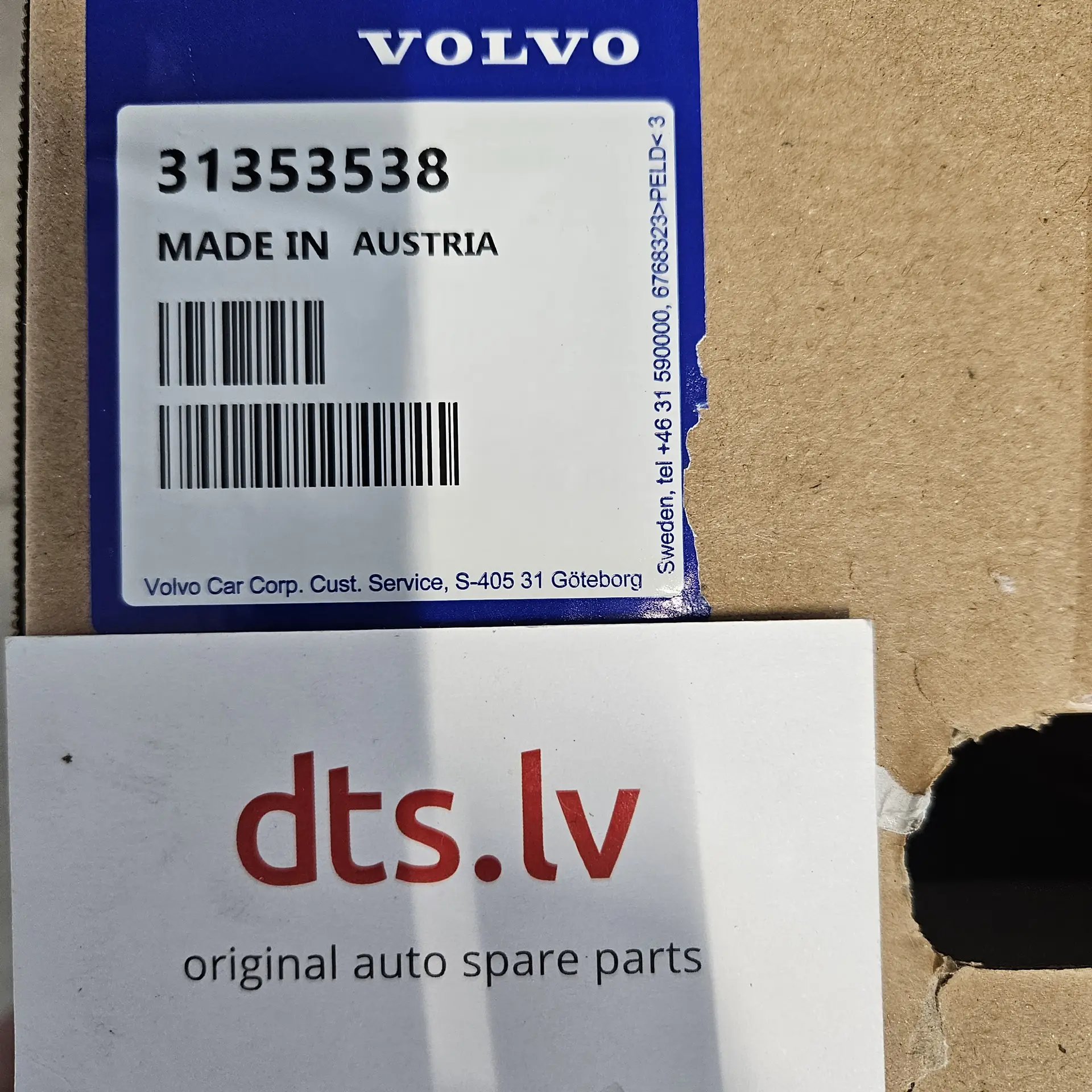 OEM Volvo 31353538 – Front headlight assembly halogen left-hand side
