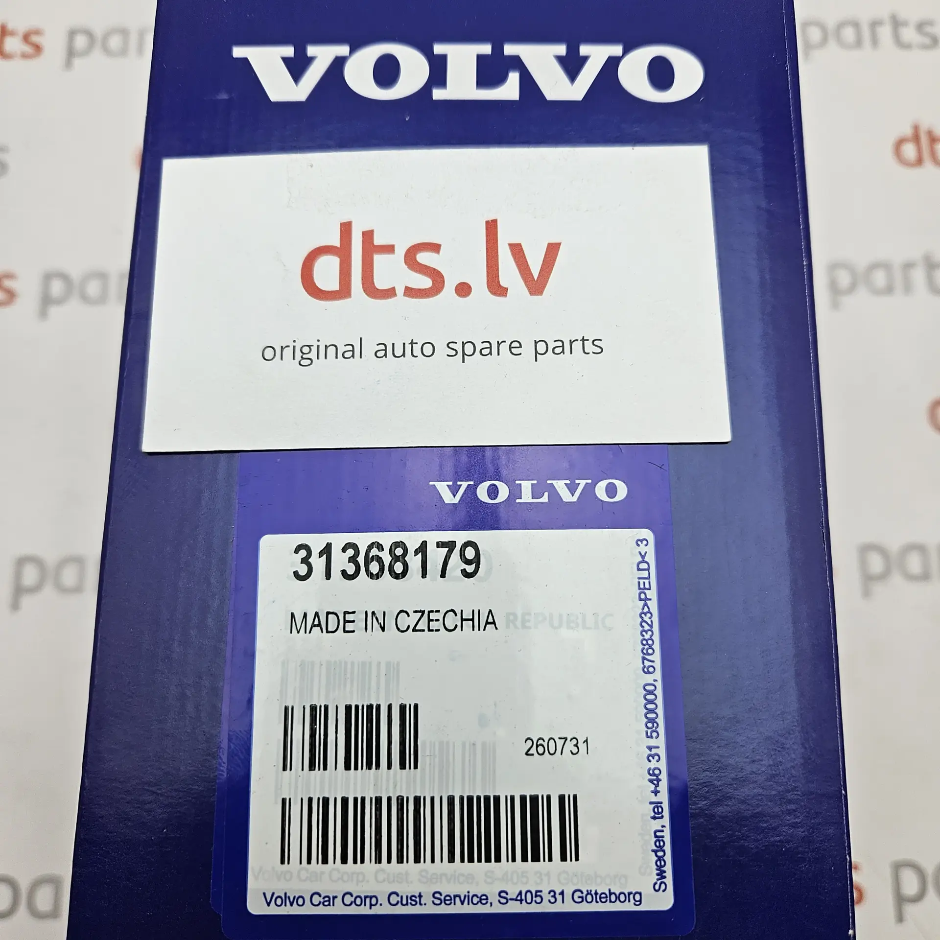 OEM Volvo 31368179 – Engine coolant water pump assembly with gasket & mounting hardware