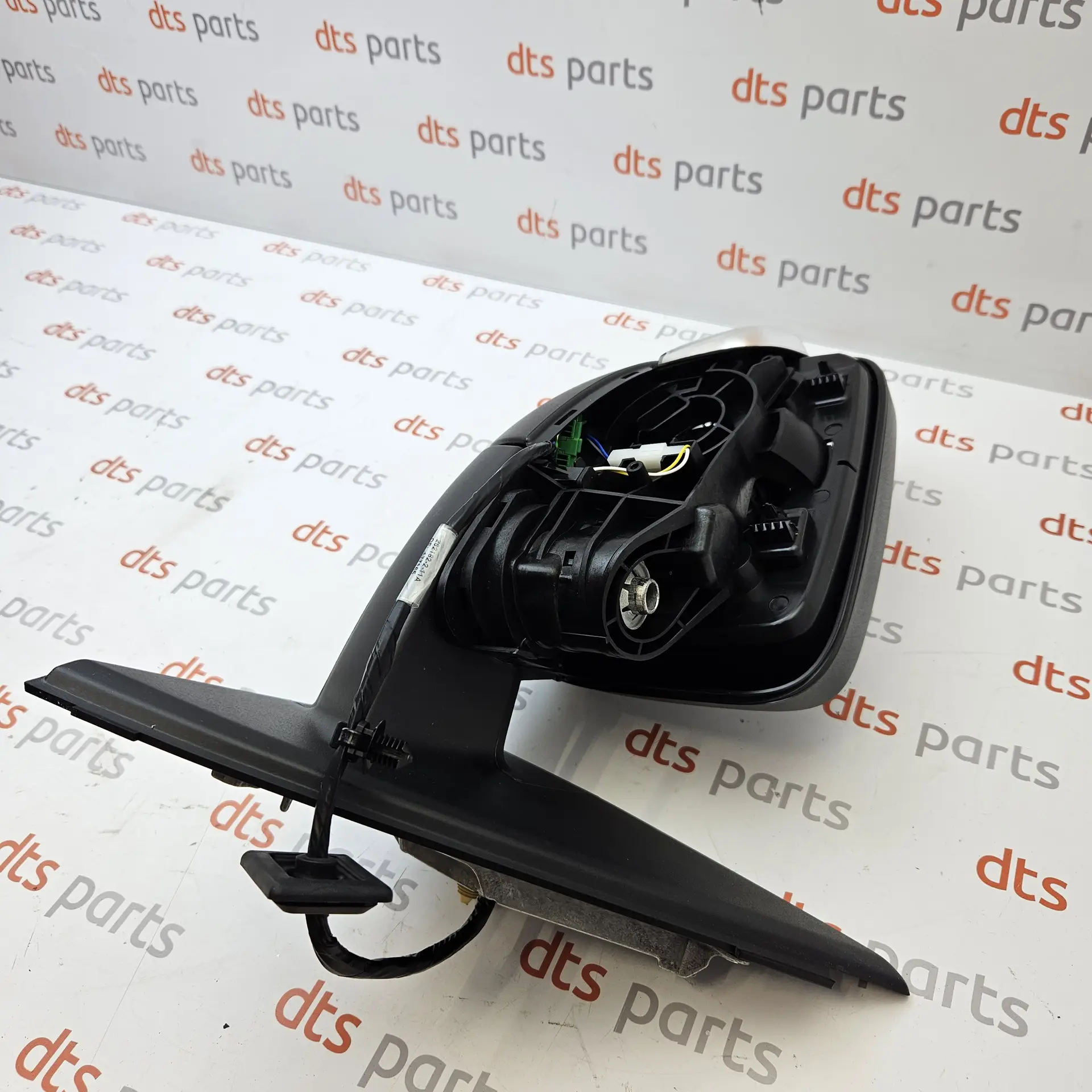 OEM Volvo 31371138 – Door mirror housing assembly