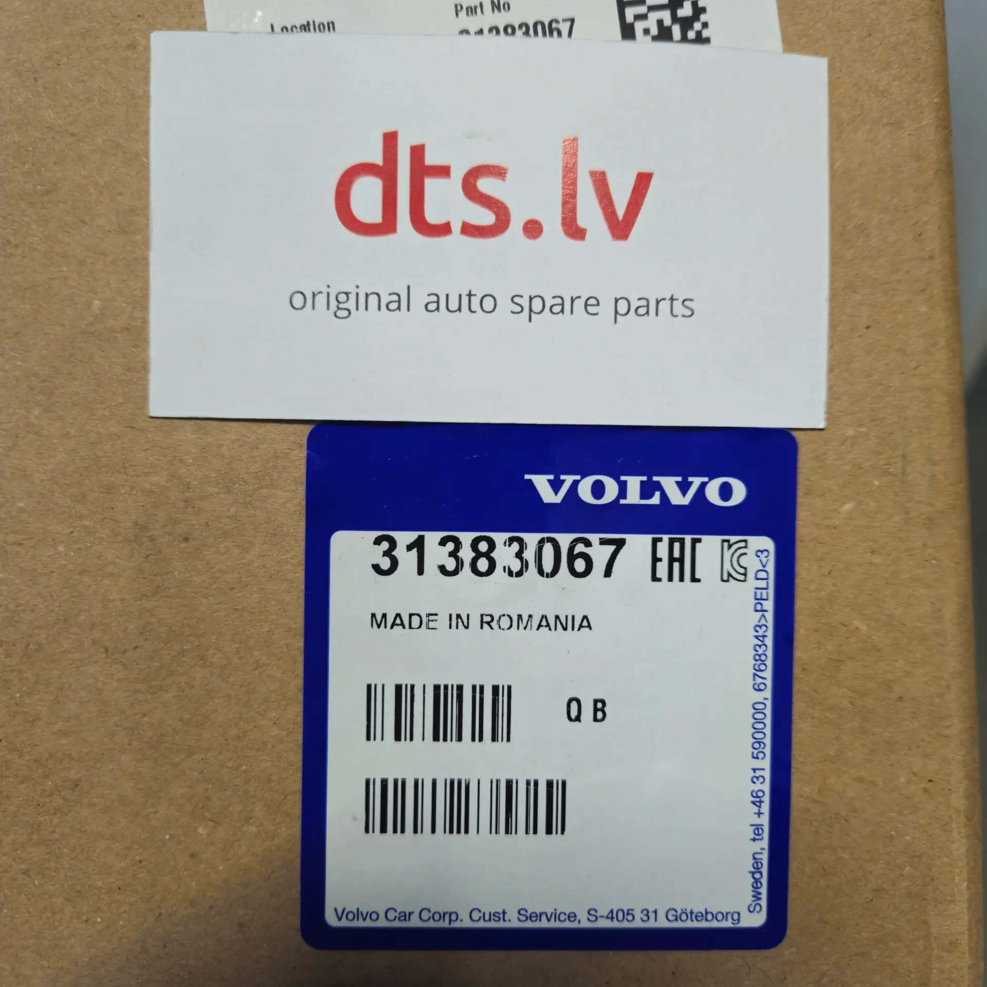 OEM Volvo 31383067 – Right headlight assembly (Halogen)
