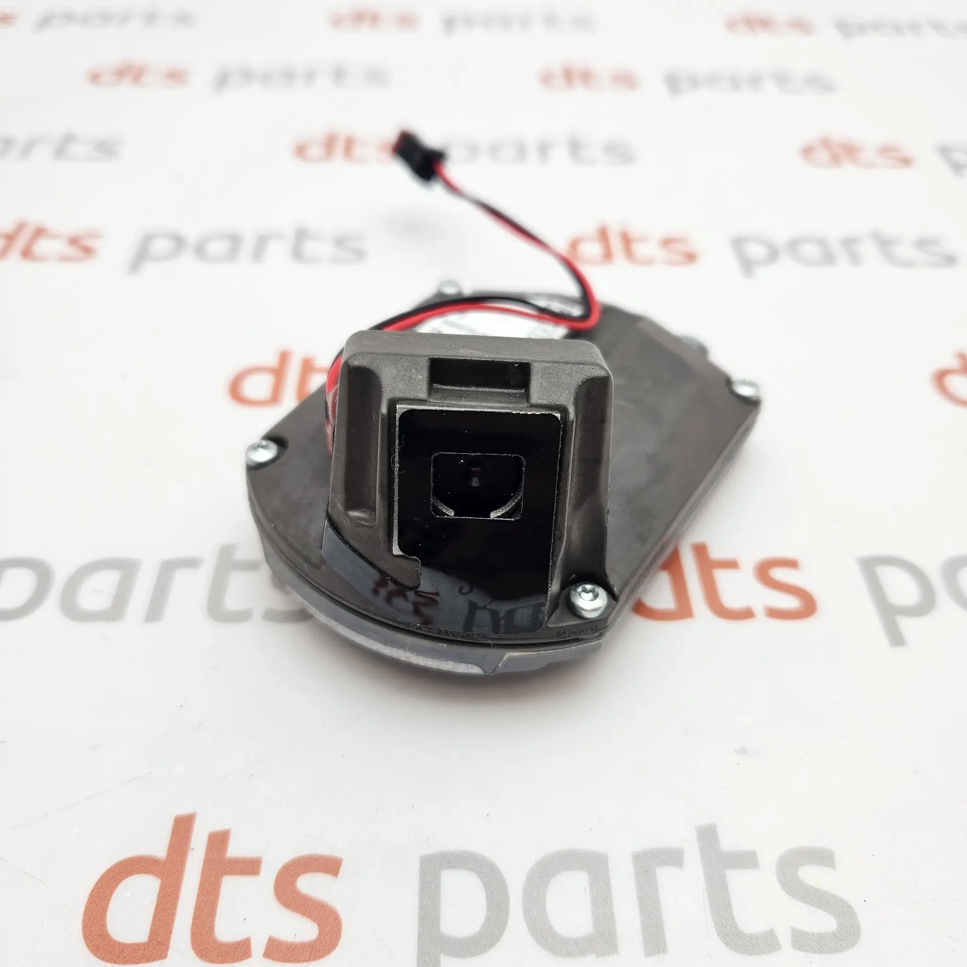 OEM Volvo 31402013 – Camera for rearview door mirrors