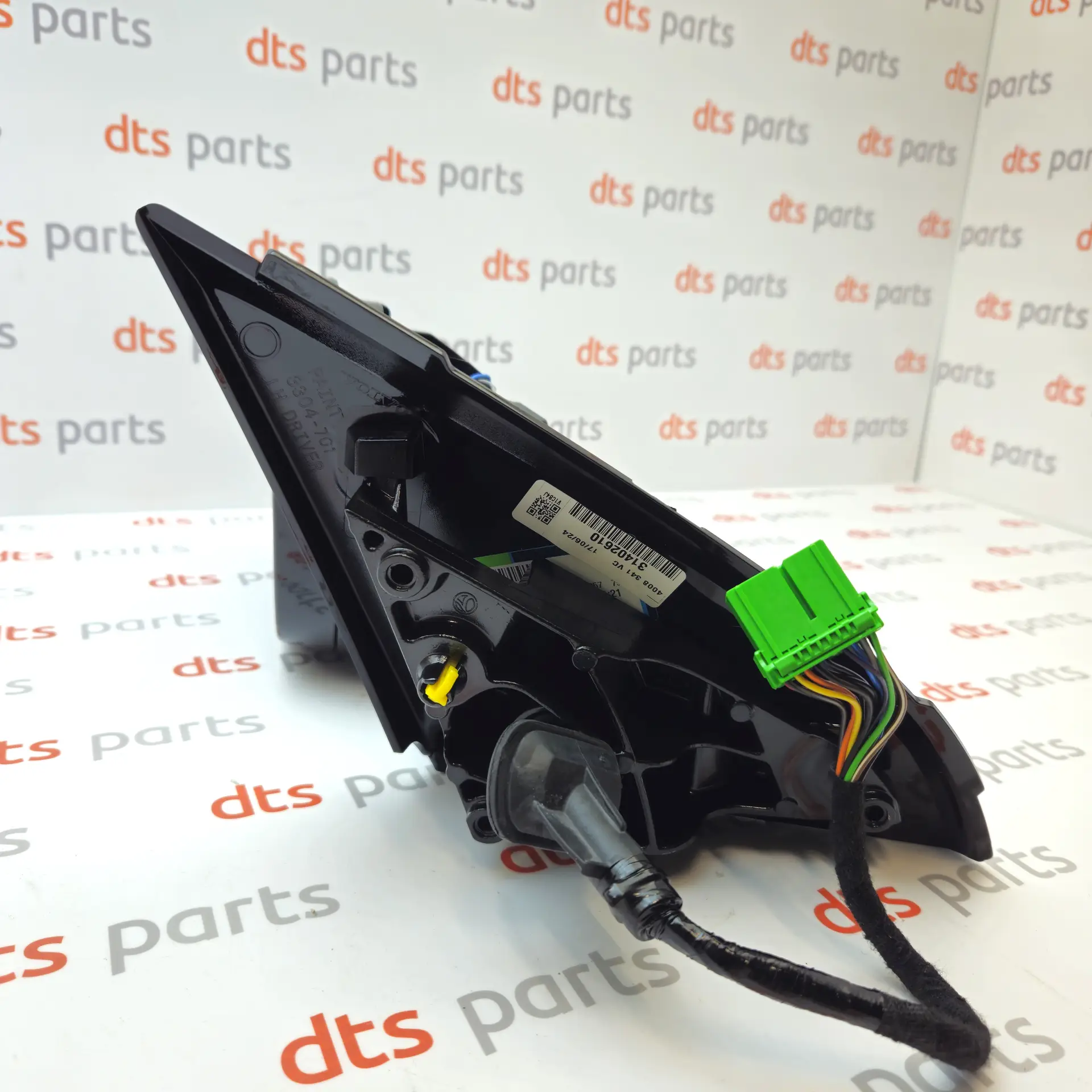 OEM Volvo 31402610 – Left rear view mirror housing
