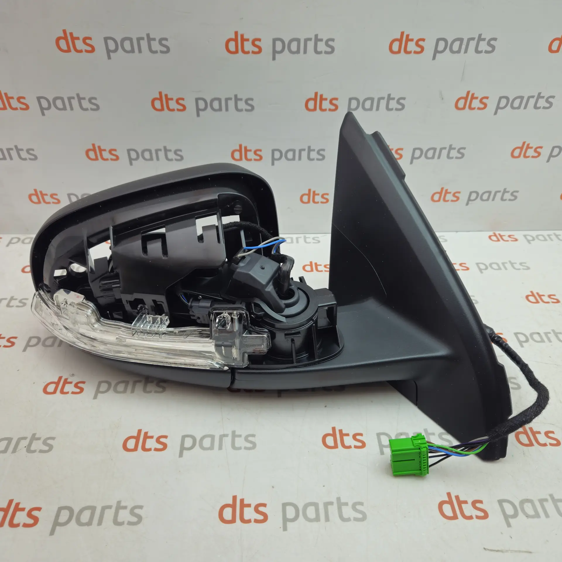 OEM Volvo 31402633 – Power Folding Wing Mirror Assembly