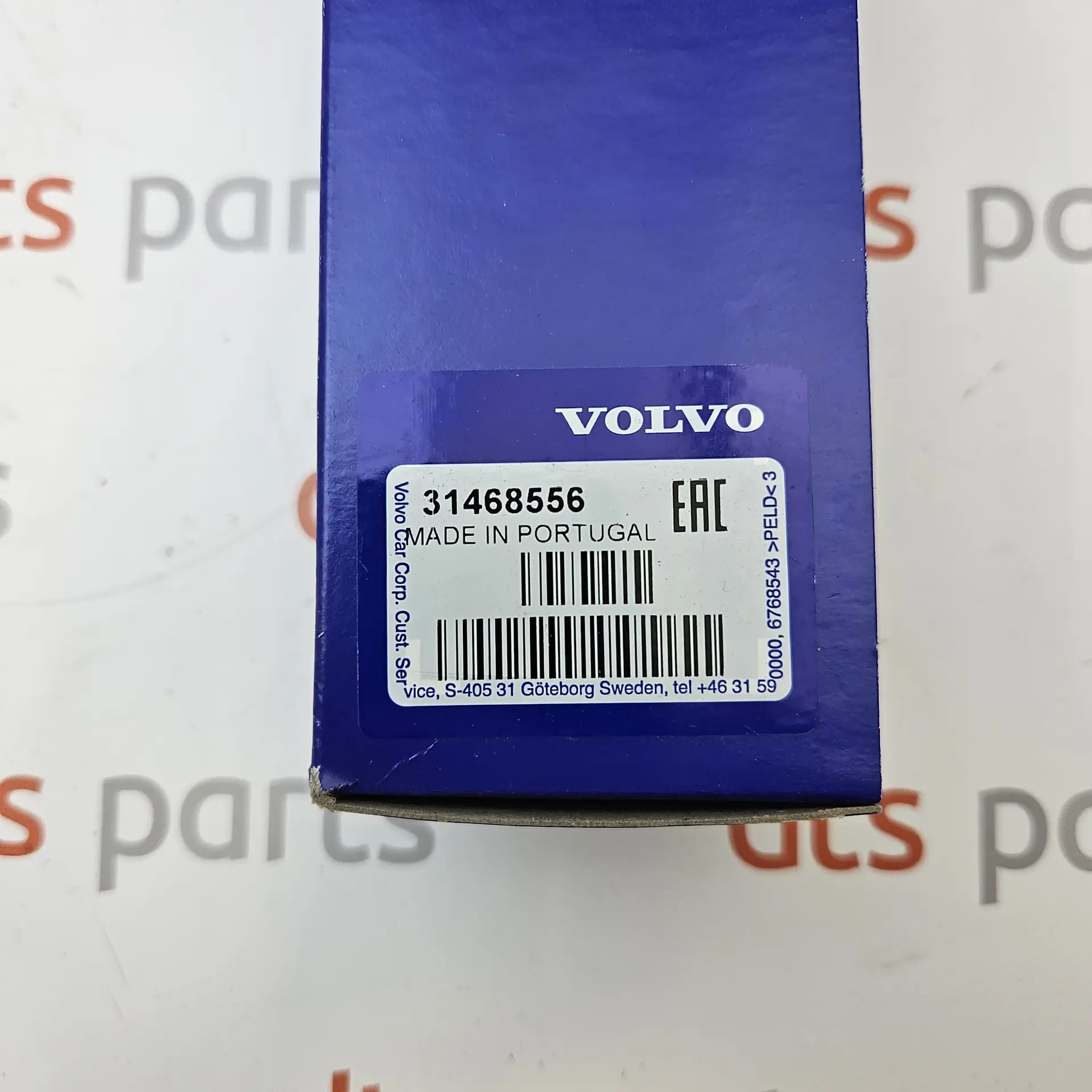 OEM Volvo 31468556 – Rear bumper reflector assembly left-hand side