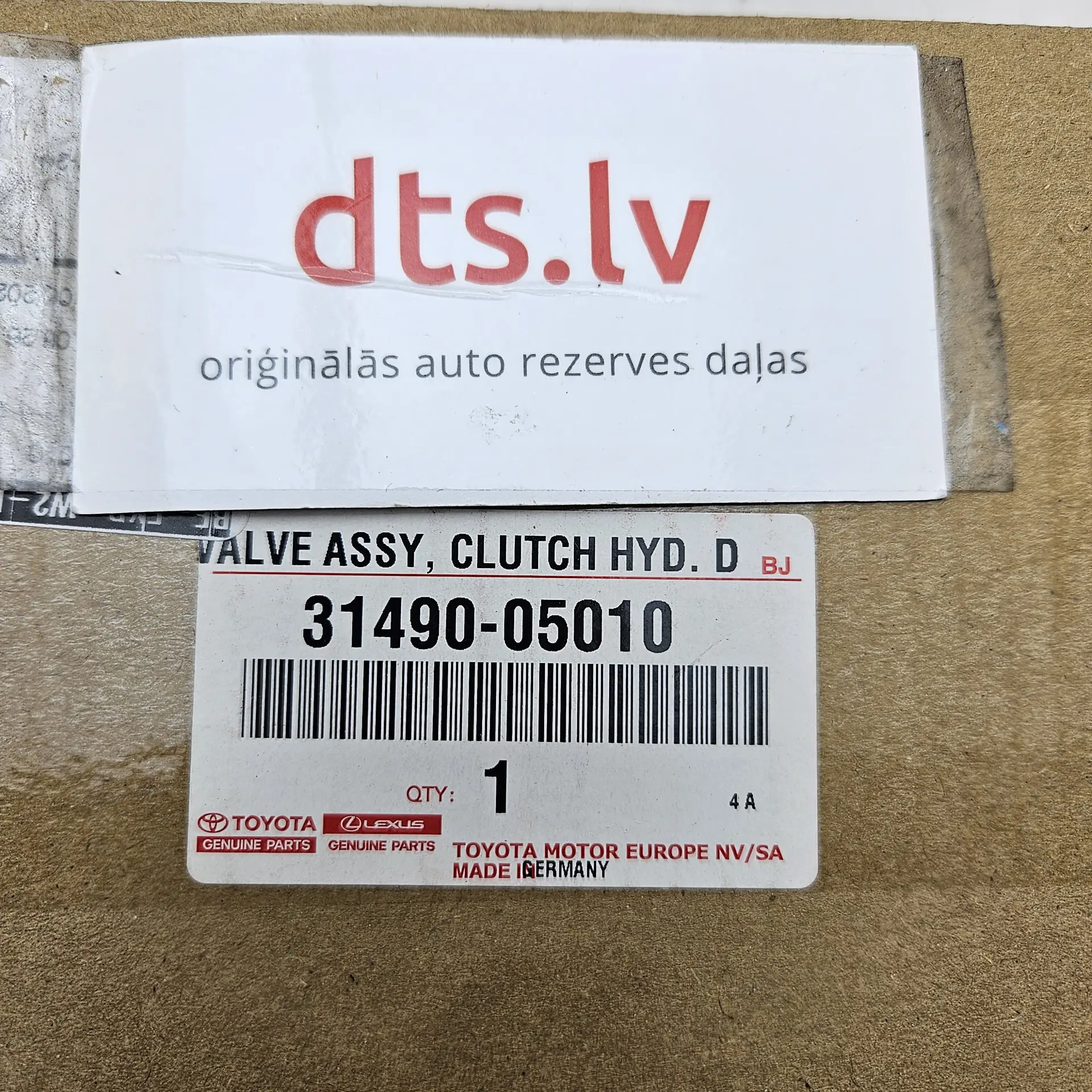 OEM Toyota 3149005010 – Manual transmission clutch hydraulic line pressure accumulator assembly