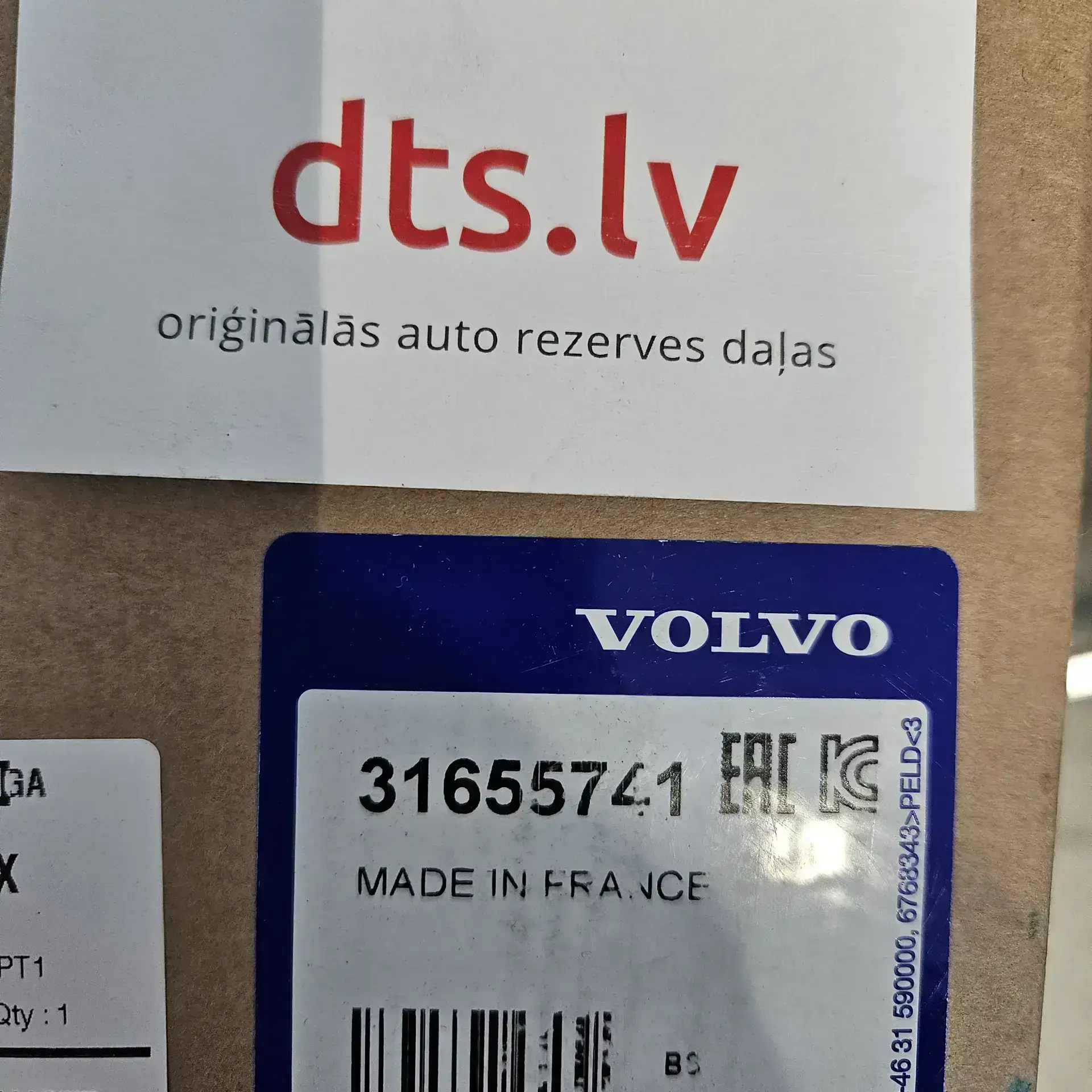 OEM Volvo 31655741 – RIGHT HEADLIGHT