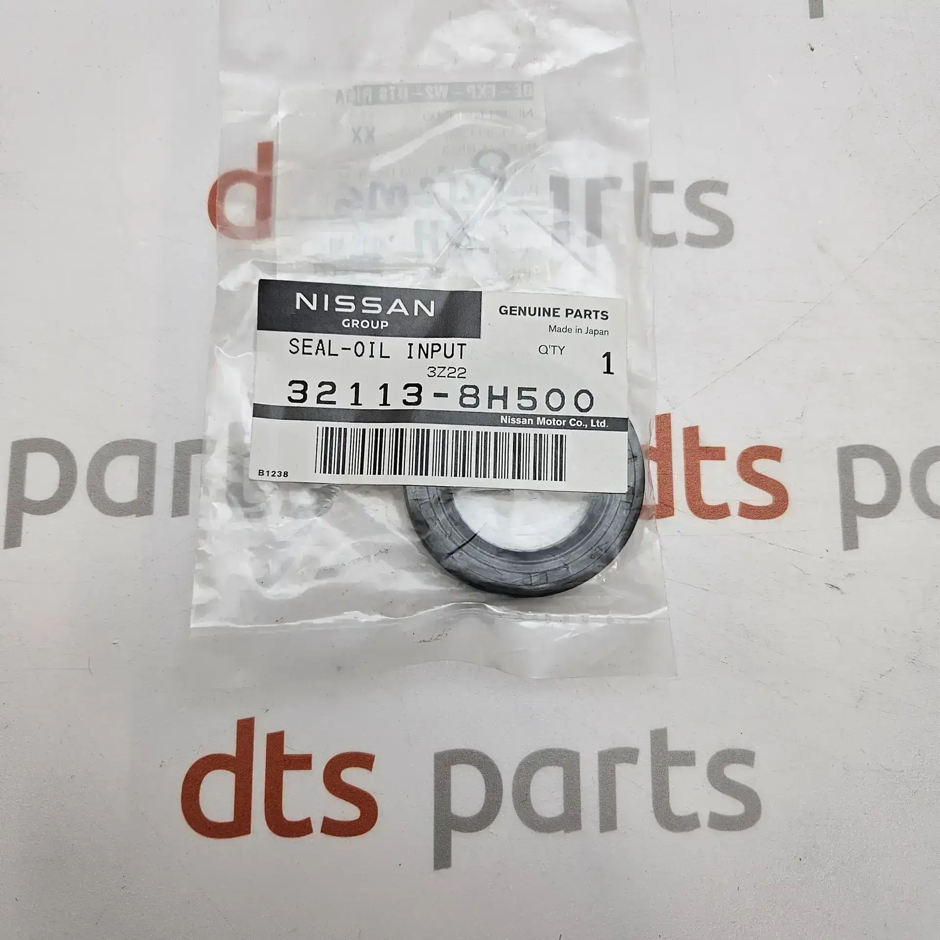 OEM Nissan 321138H500 – Oil seal
