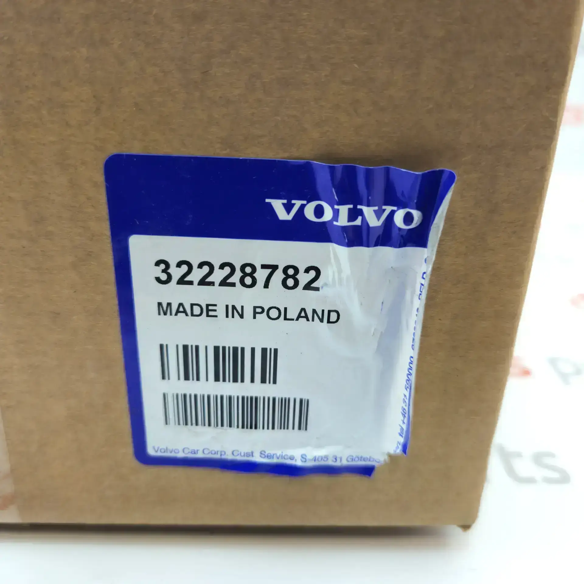 OEM Volvo 32228782 – Rear left foglight