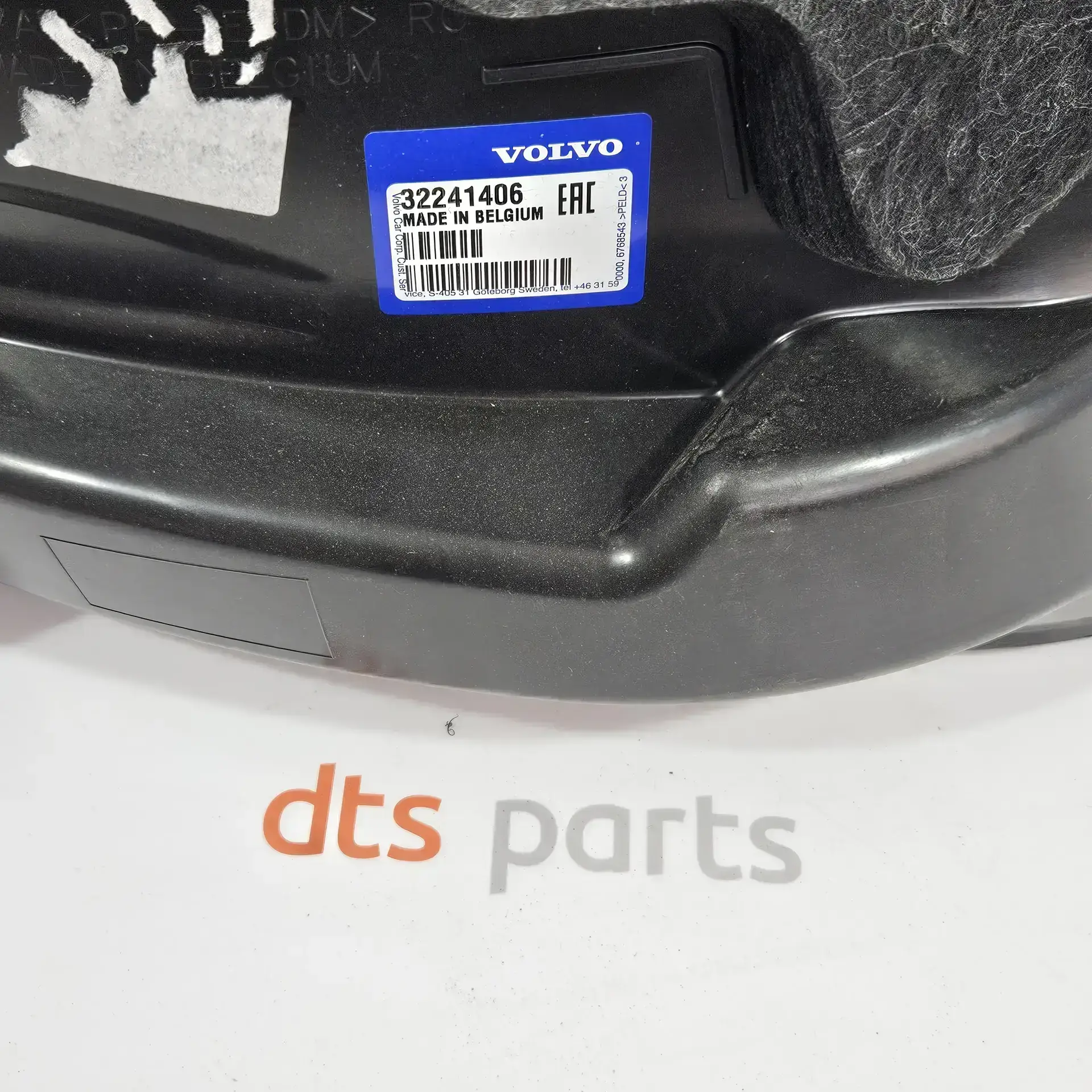 OEM Volvo 32241406 – Front left arch liner