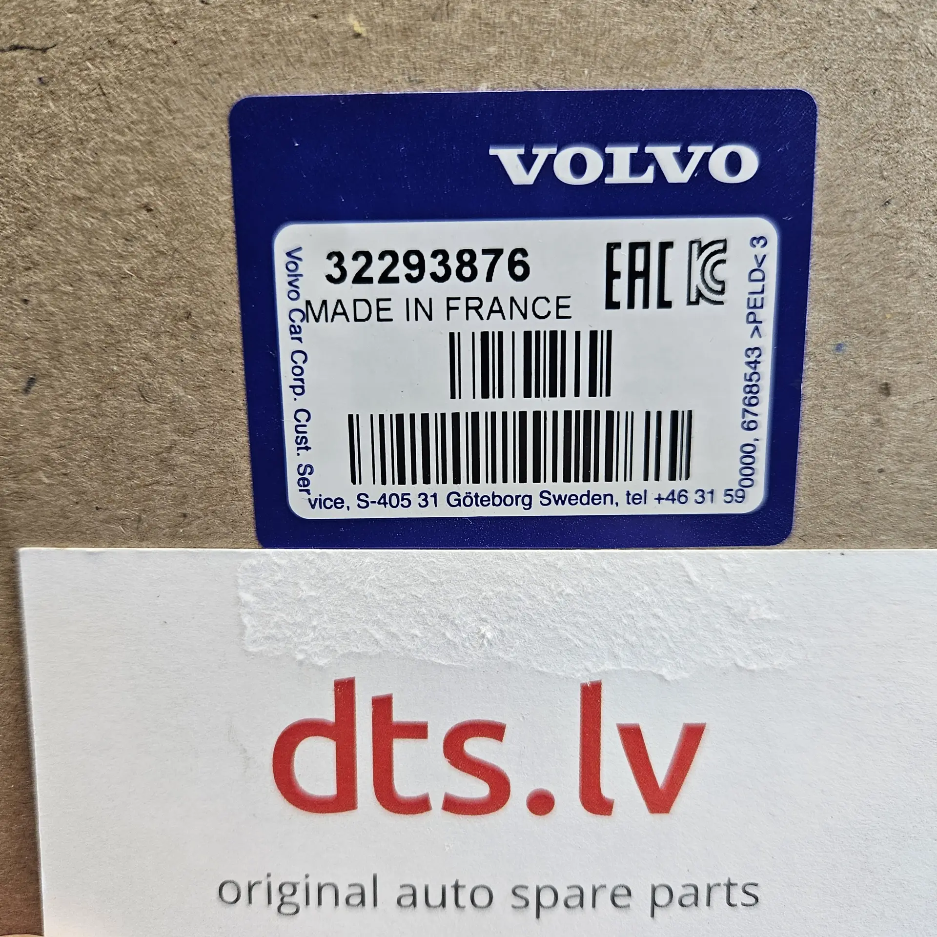 OEM Volvo 32293876 – Rear, left outer taillight