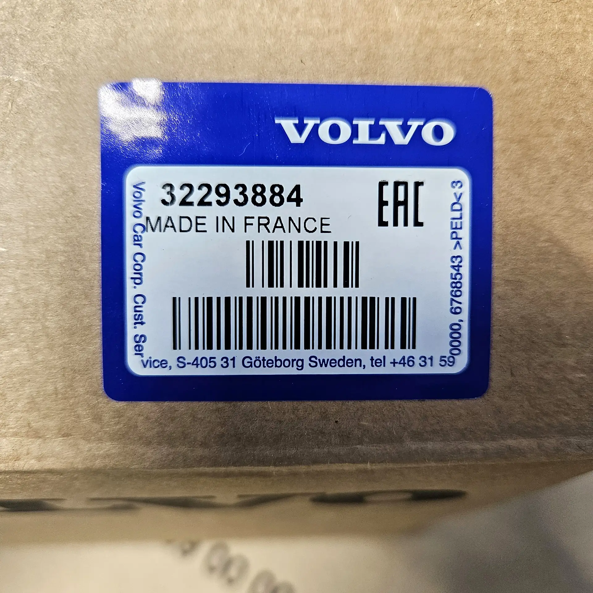 OEM Volvo 32293884 – Right Rear Inner Tailgate Light Assembly