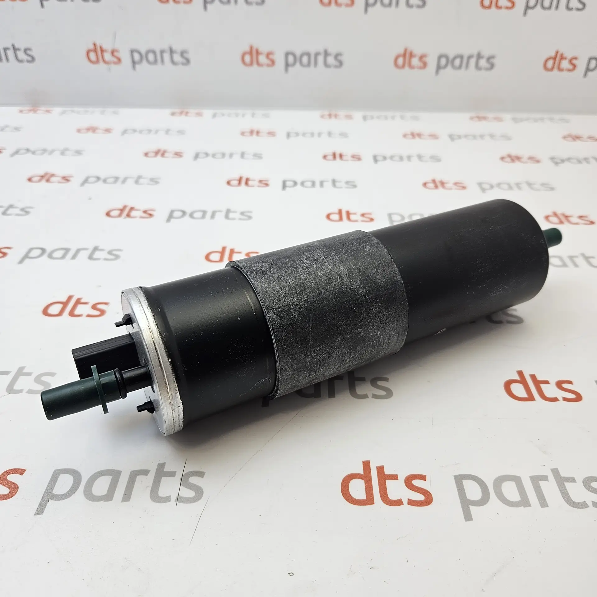 OEM Volvo 32312226 – Diesel fuel filter cartridge with water sensor port